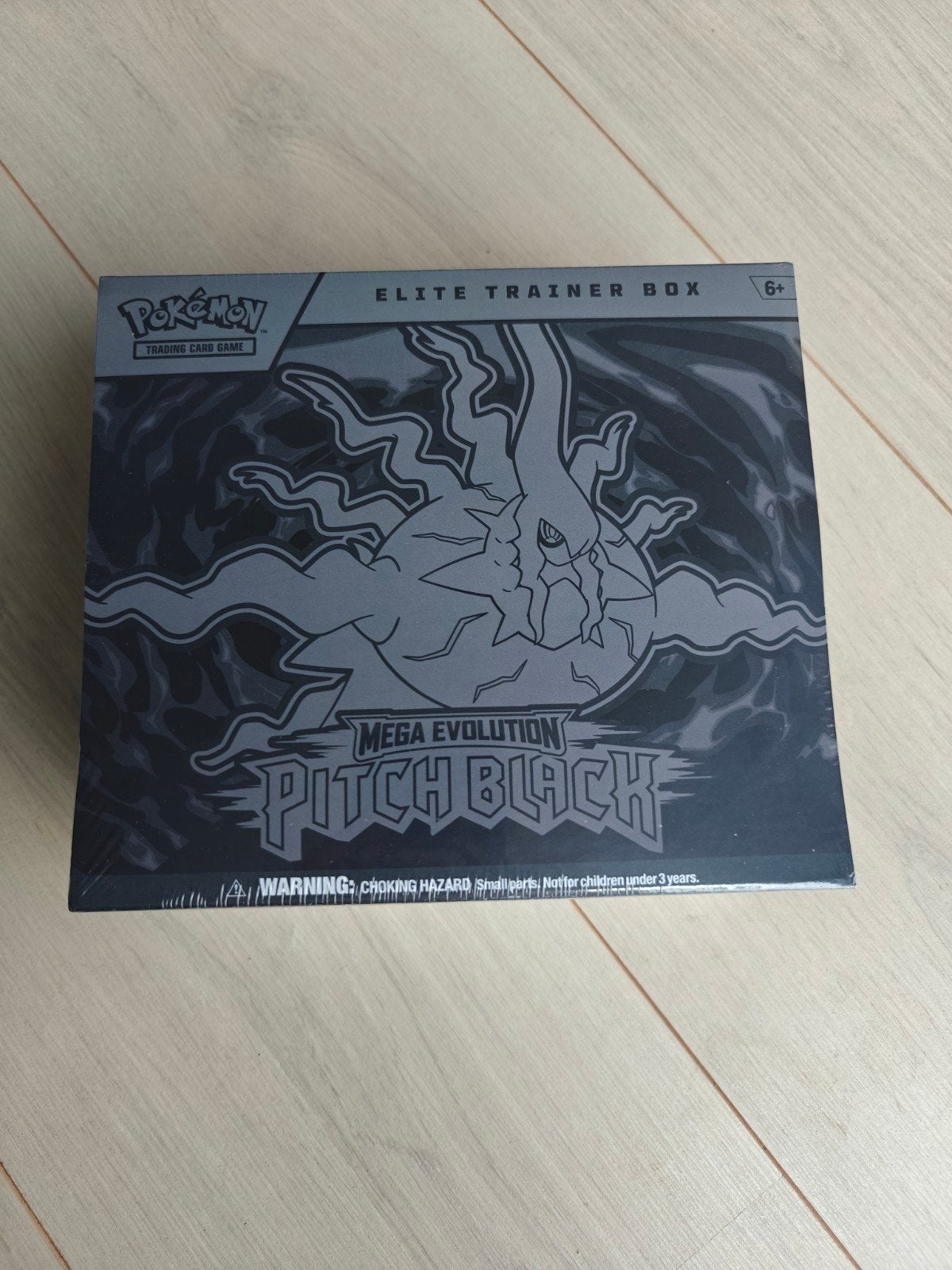 Sealed Pokémon Mega Evolution Pitch Black Elite Trainer Box, Ophalen of Verzenden, Nieuw, Overige typen