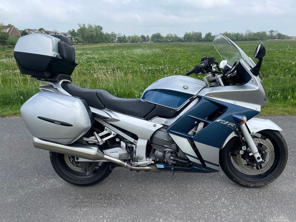 YAMAHA FJR 1300 A (bj 2005), 4 cilinders, Motorrijbewijs A, Bedrijf, Onbekend