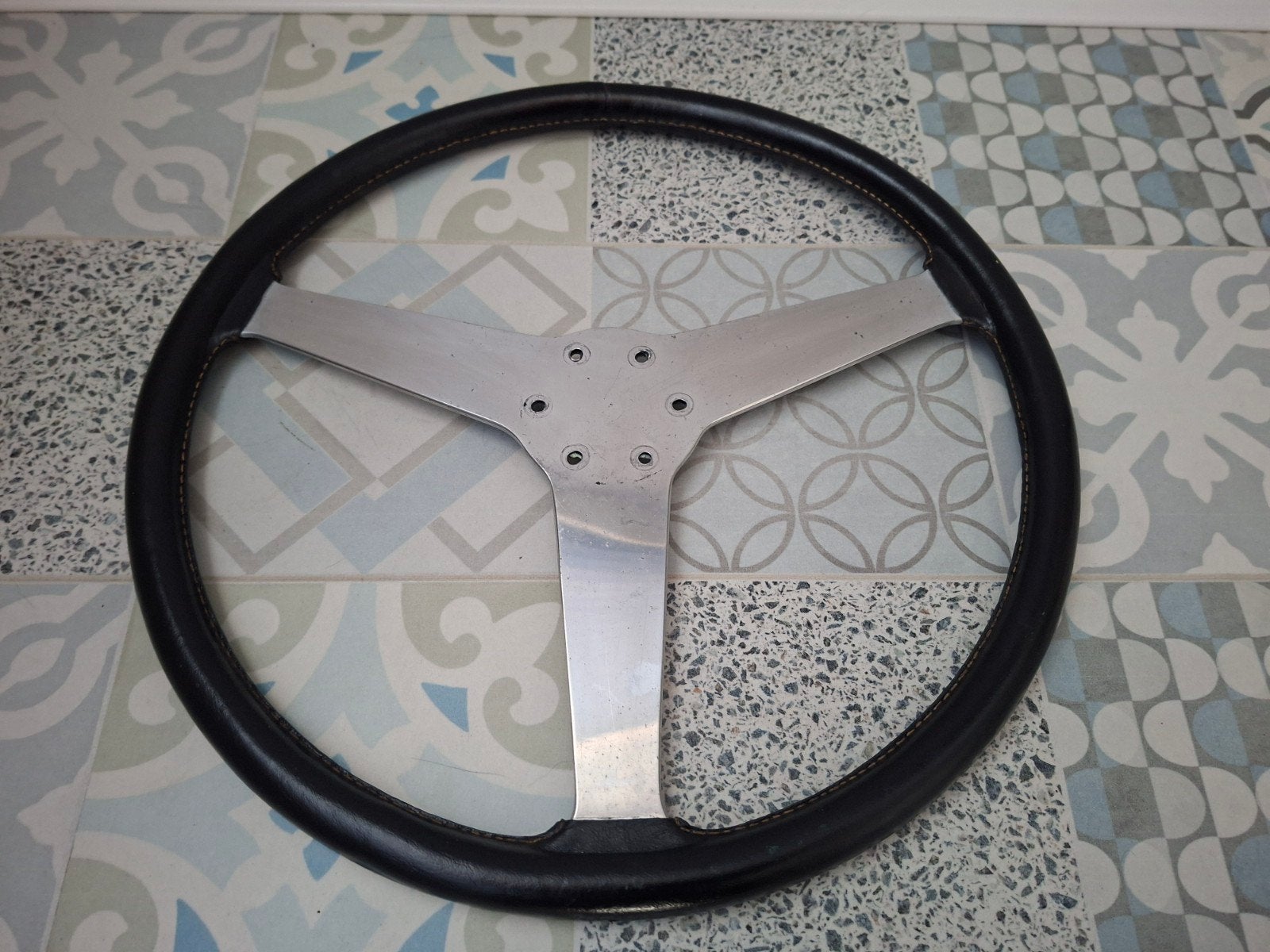 Leder sportstuur vintage jaren '70 engels diameter 38, Ophalen, Triumph