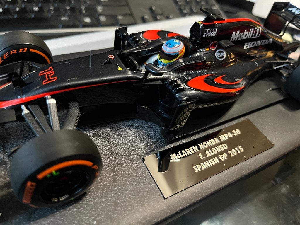 Mclaren Honda MP4-30 Alonso Spanish GP 2015 1:18 Minichamps, Verzamelen, Ophalen, Nieuw, Formule 1