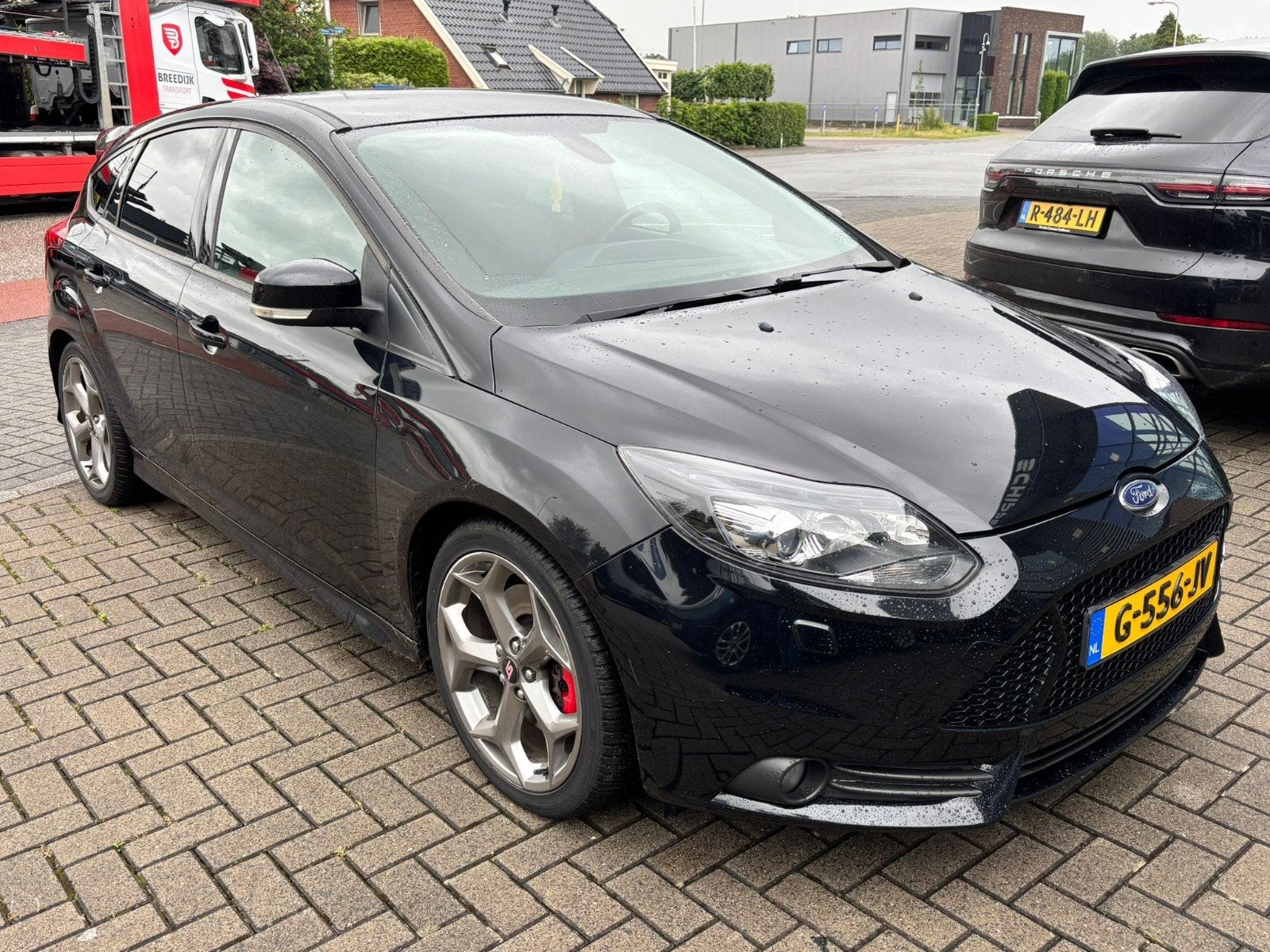 Ford Focus 2.0 Ecoboost 184KW 5-D 2013 Zwart, Auto's, 4 cilinders, 1337 kg, Zwart, 14 km/l