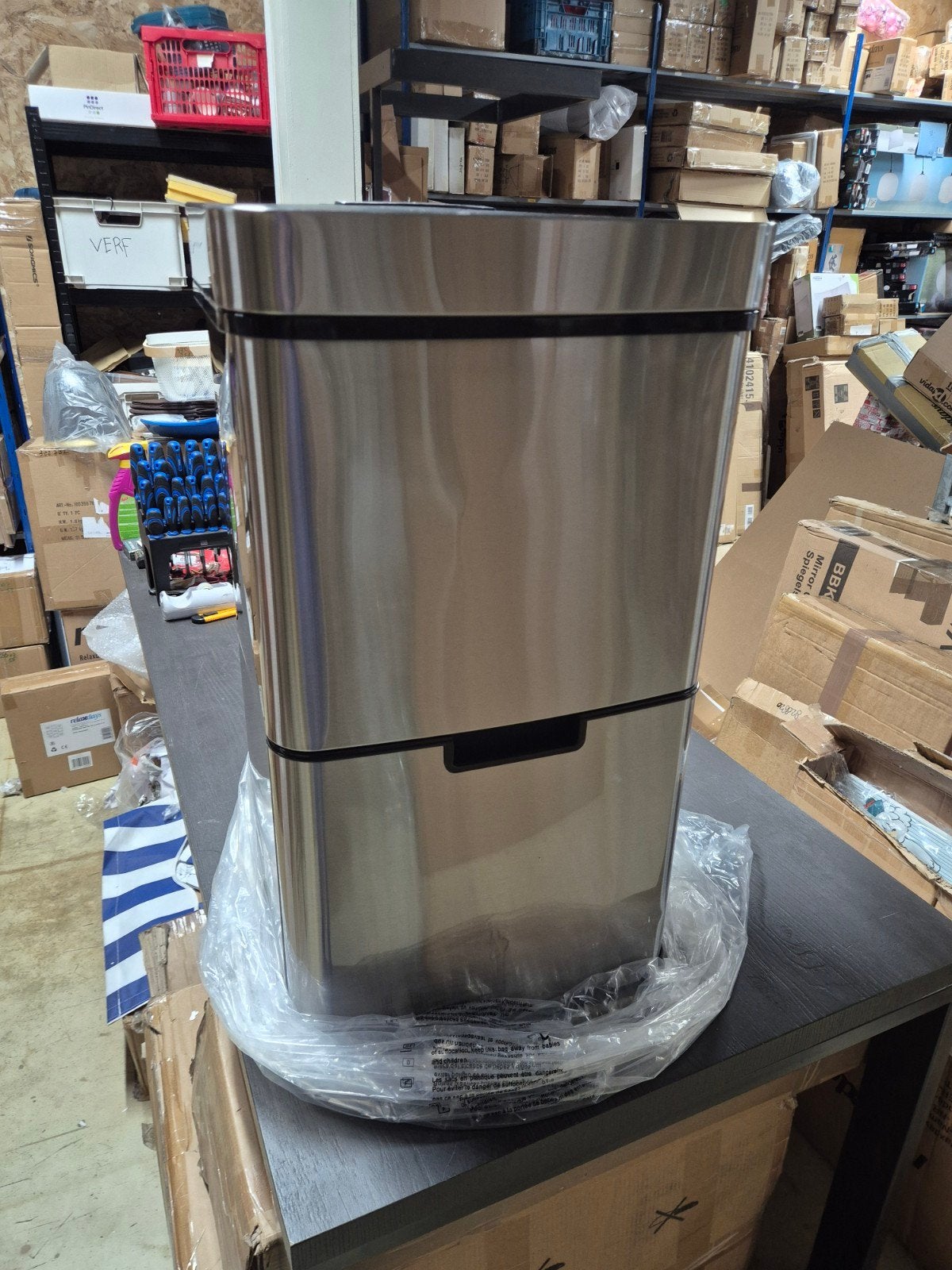 prullenbak met sensor nieuw, Huis en Inrichting, Woonaccessoires | Prullenbakken, 40 liter of meer, Ophalen of Verzenden, Nieuw