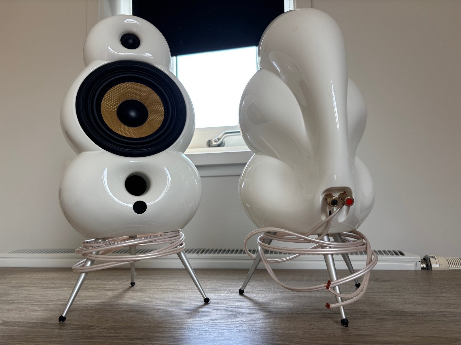 Scandyna MiniPod HiFi Speakers - 2 stuks. Wit. Zeer netjes., Audio, Tv en Foto, Luidsprekers, Ophalen, Gebruikt, Stereo speakers