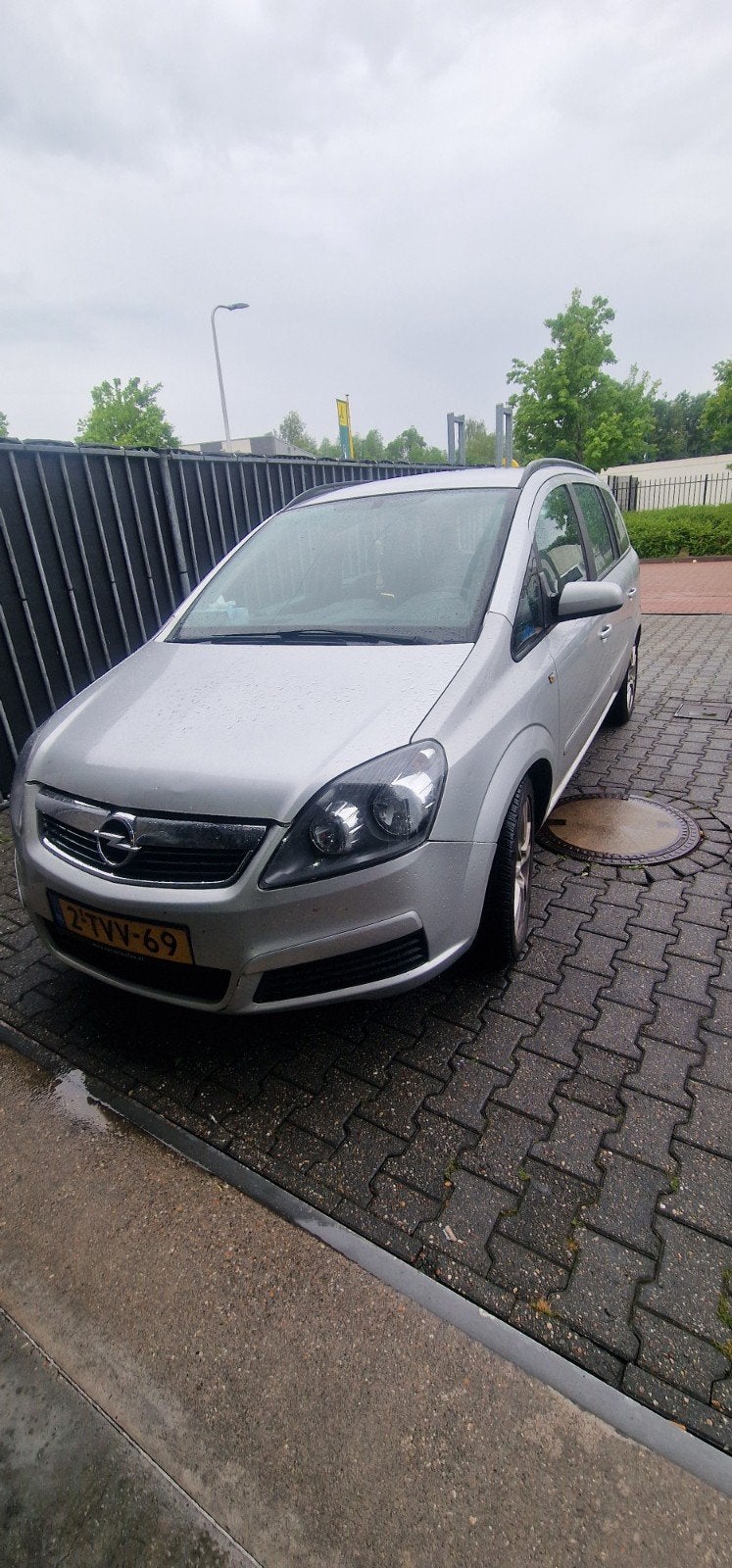 Opel Zafira 1.8 2006 Grijs, 4 cilinders, 1403 kg, 750 kg, MPV