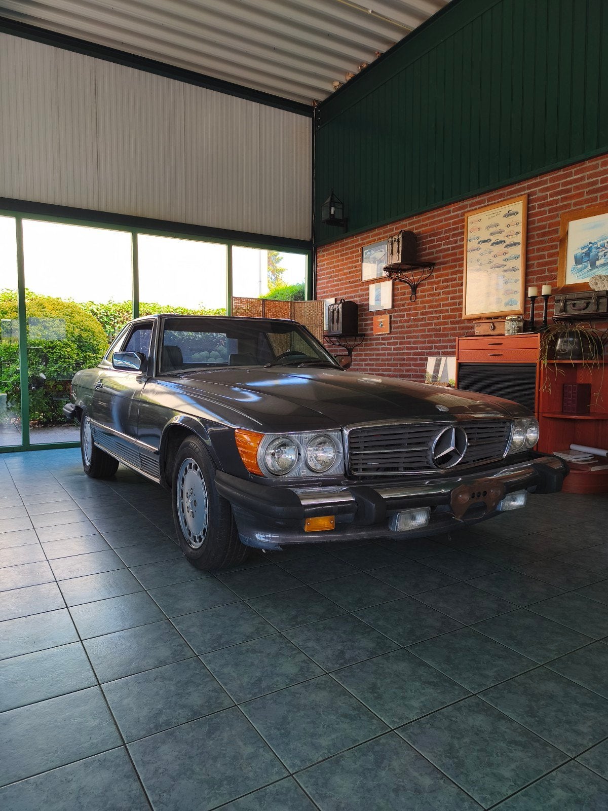 Mercedes 560 SL US title belastingvrij, Auto's, Automaat, Achterwielaandrijving, 5600 cc, 8 cilinders
