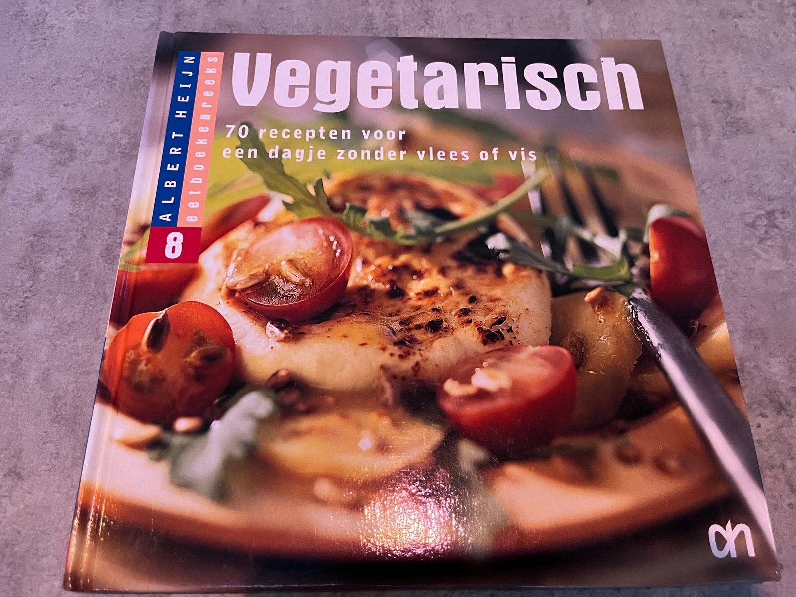 Vegetarisch kookboek Albert Heijn - 70 recepten, Vegetarisch, Nieuw, Ophalen of Verzenden, Hoofdgerechten
