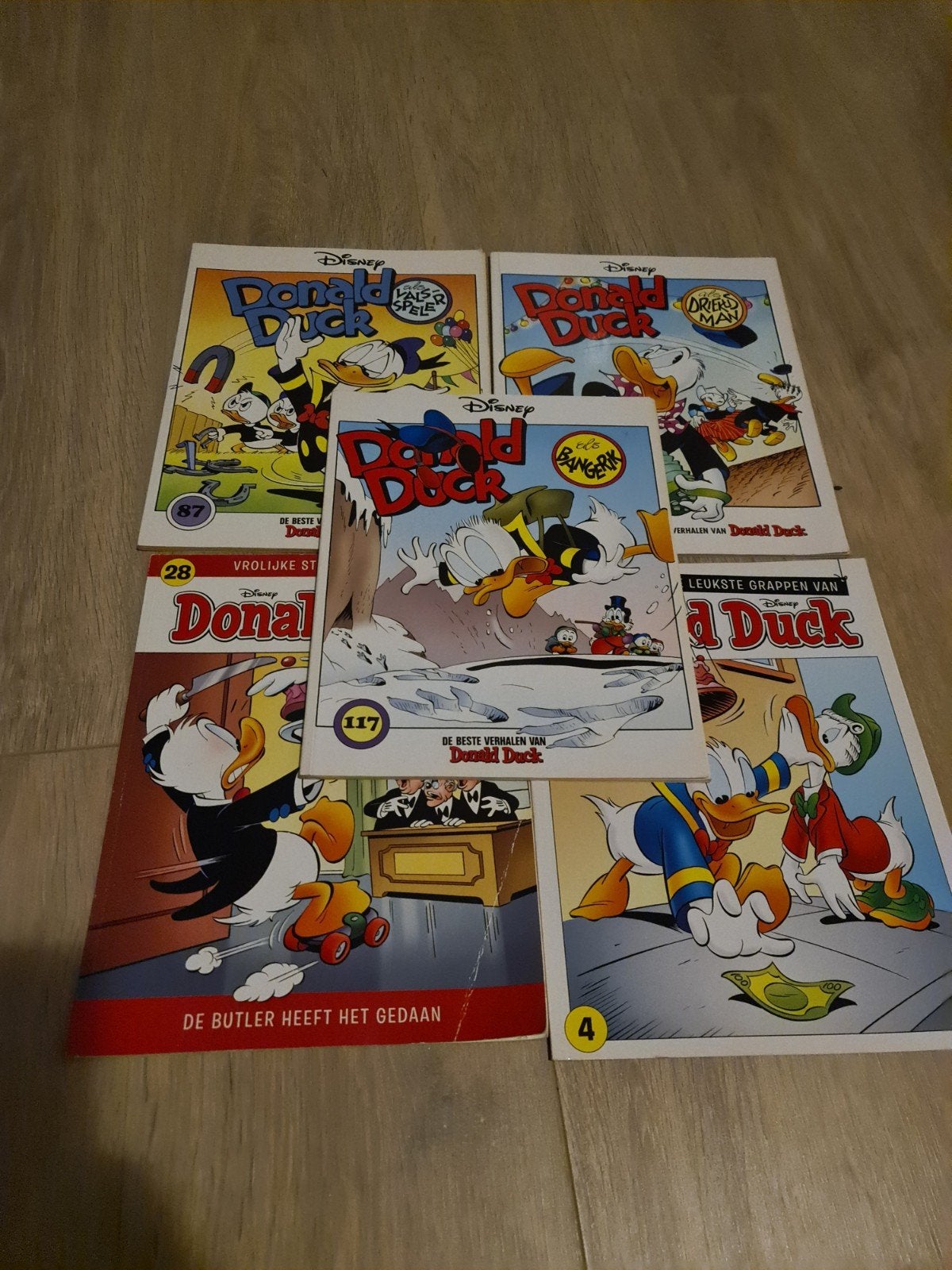 5x Donald duck, Boeken, Meerdere comics, Ophalen of Verzenden, Zo goed als nieuw, Europa