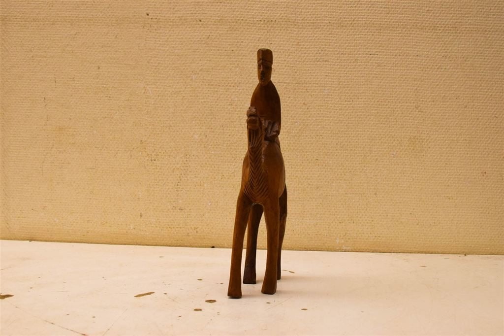 Houten beeld van een kameel 51130, Verzamelen, Beelden en Beeldjes, Ophalen of Verzenden, Gebruikt, Dier
