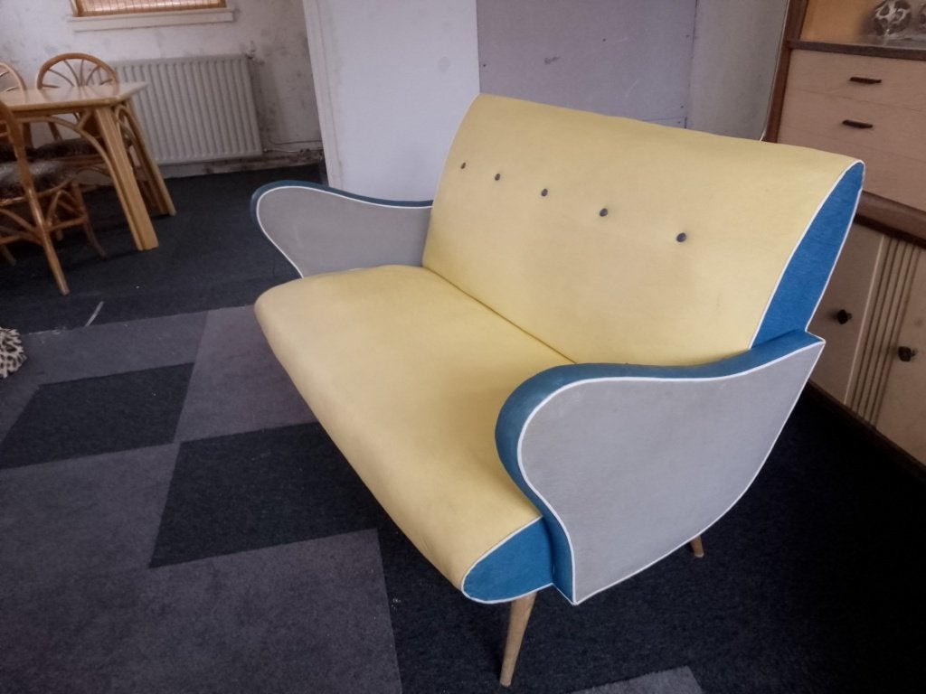Vintage jaren 50 bank (geel/blauw/grijs), Ophalen, Gebruikt