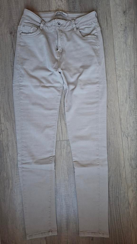 Mooie jeans beige, Ophalen, Zo goed als nieuw, Overige kleuren, W30 - W32 (confectie 38/40)