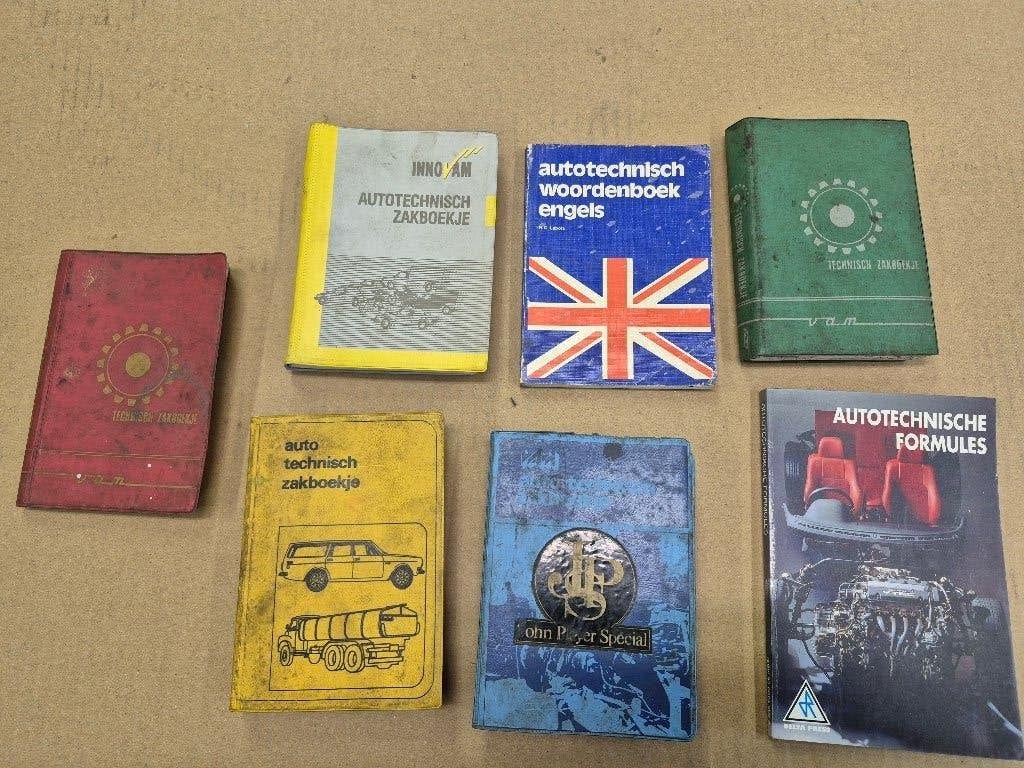 Autotechnische zakboekjes, Ophalen of Verzenden, Gelezen