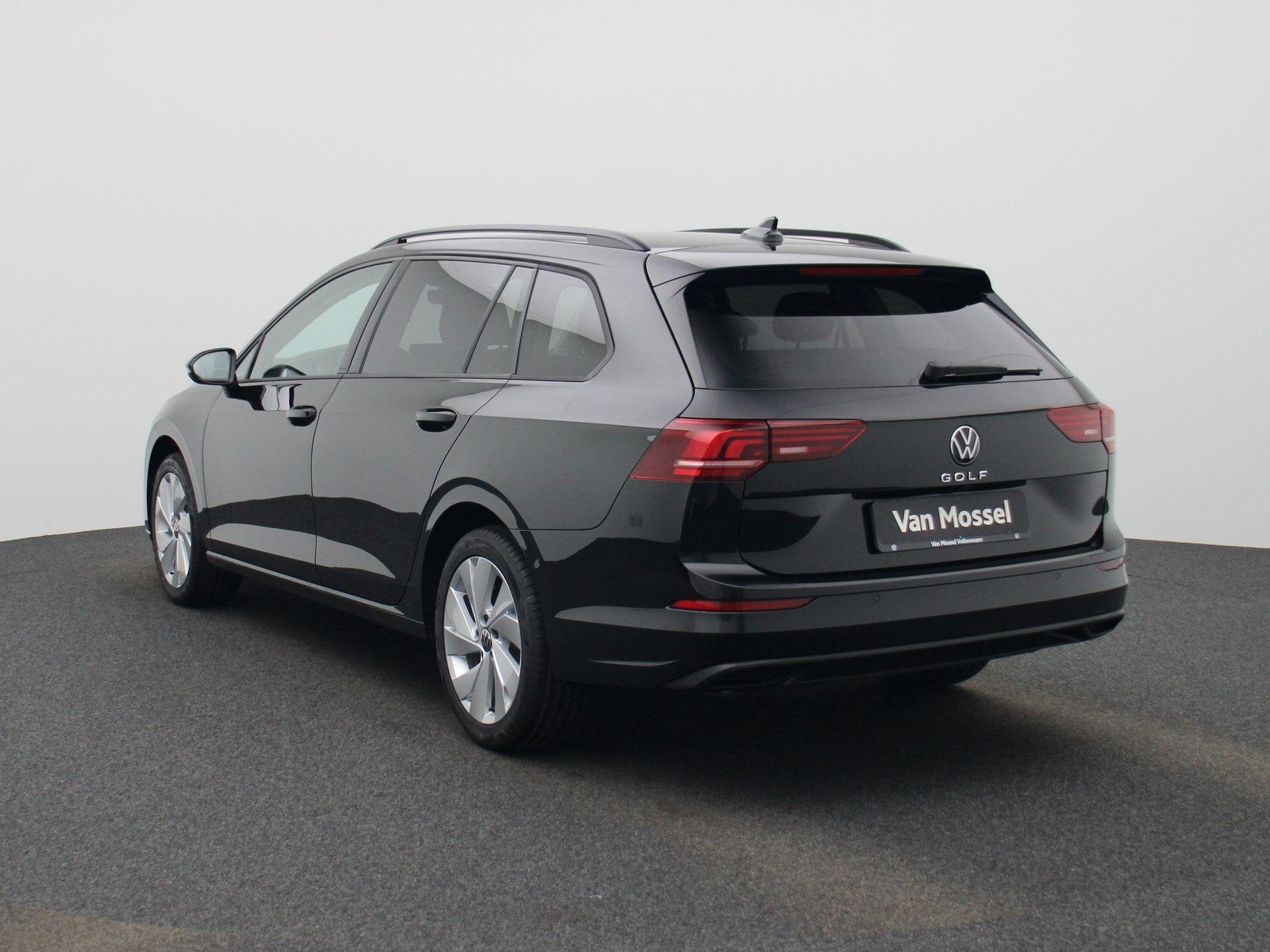 Volkswagen Golf Variant 1.5 TSI Life Edition 116 PK | Demo |, 12 maanden, Stof, 1498 cc, 4 cilinders