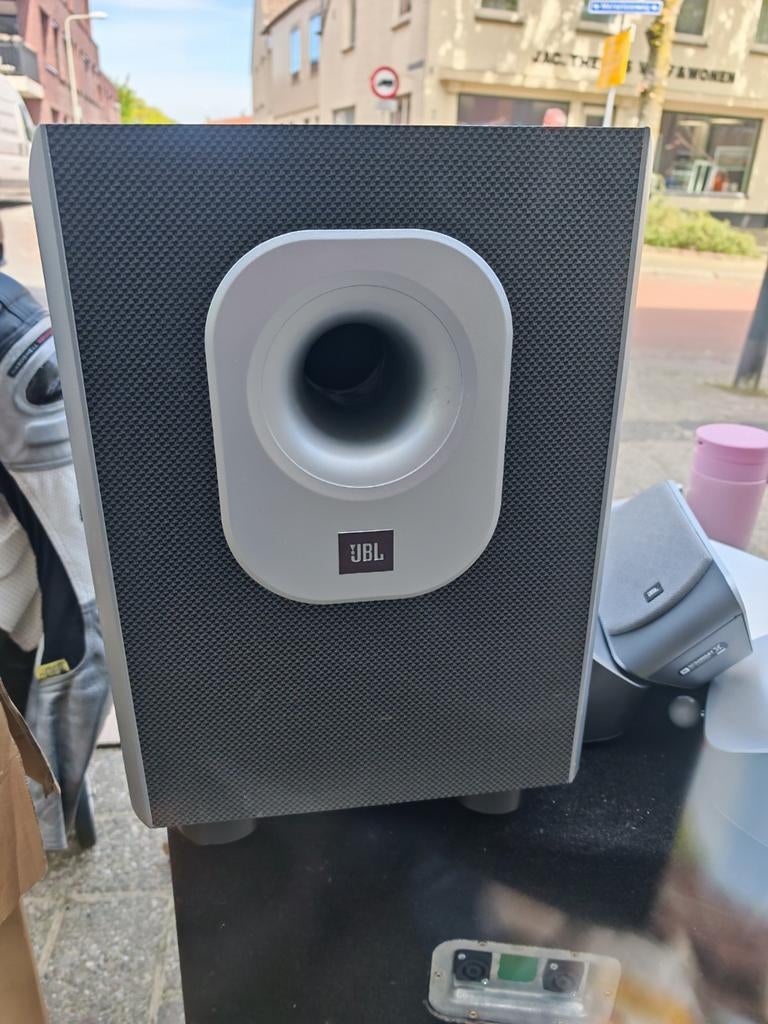 JBL SUB200/230., Ophalen