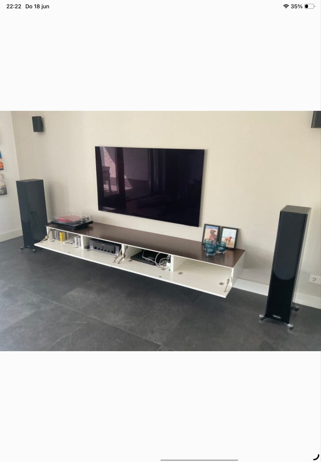 Moderne Coesel tv-kast met glazen blad - z.g.a.n., Huis en Inrichting, Ophalen of Verzenden, 200 cm of meer, Minder dan 100 cm