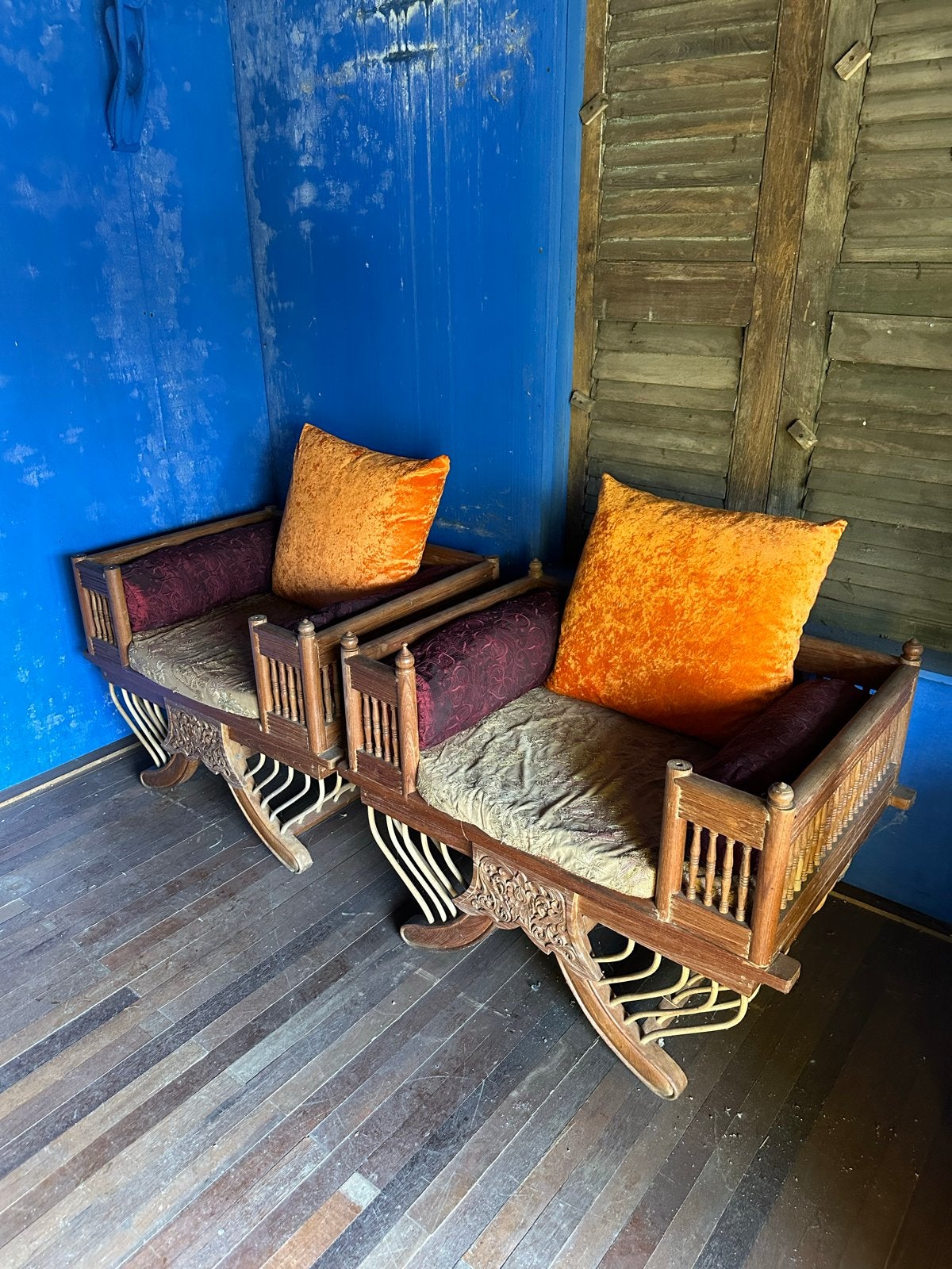 3 Antieke Thaise Howdah stoelen met kussens - handgesneden, Ophalen