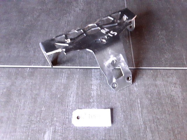 R1 2015 - 2019 Yamaha Nummerplaathouder D1-55518