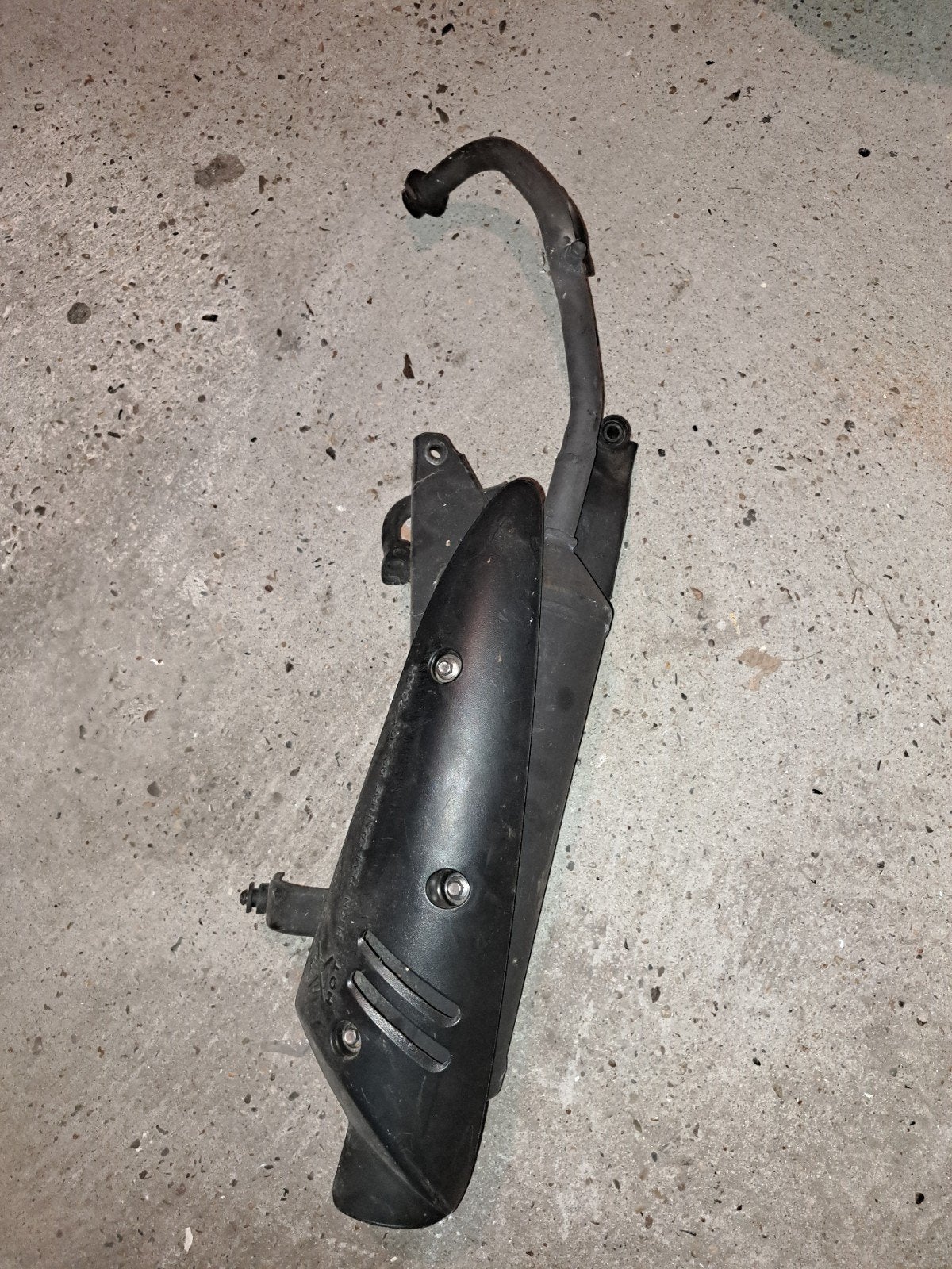 Gebruikte uitlaat voor scooter/brommer, Fietsen en Brommers, Brommeronderdelen | Scooters, Verzenden, Gebruikt, Uitlaat