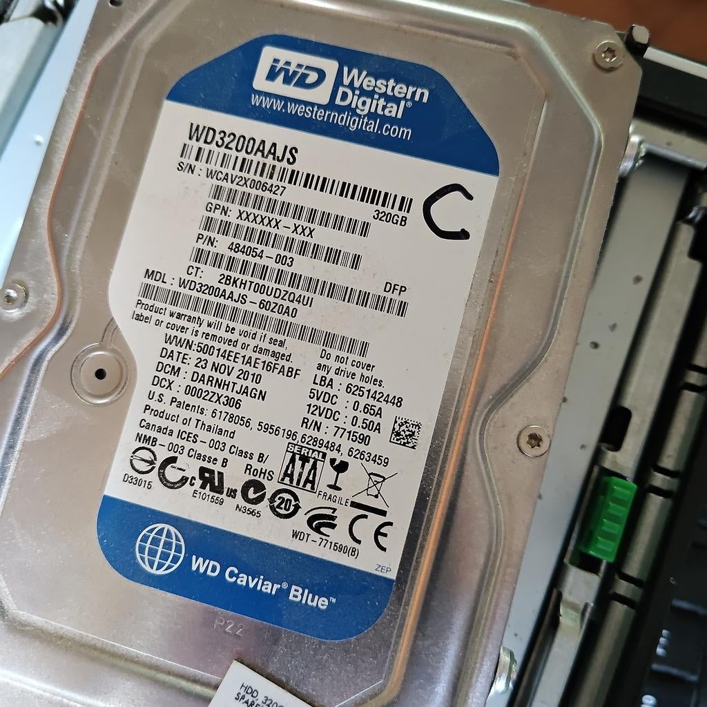 Western Digital Caviar Blue 320GB HDD SATA, Computers en Software, Harde schijven, Intern, 320GB, Server, Ophalen of Verzenden