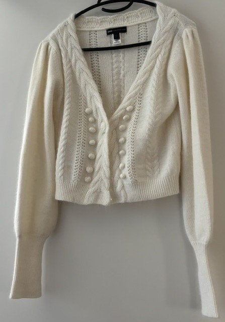 Angora 1-knoops vest - M - wit - verschillende kabelmotieven, Ophalen of Verzenden, Nieuw, Wit