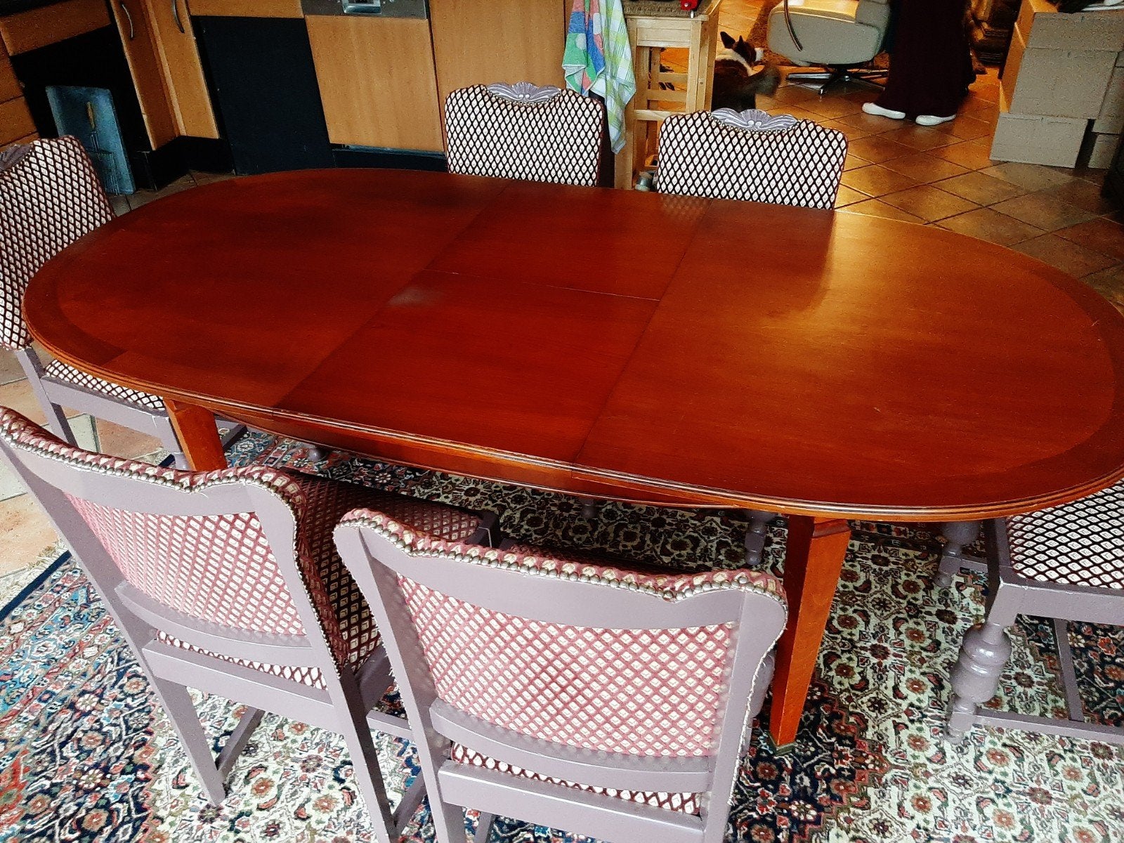 Ovale kersenhouten uitschuifbare eettafel, Gebruikt, 100 tot 150 cm, Vijf personen of meer, 150 tot 200 cm