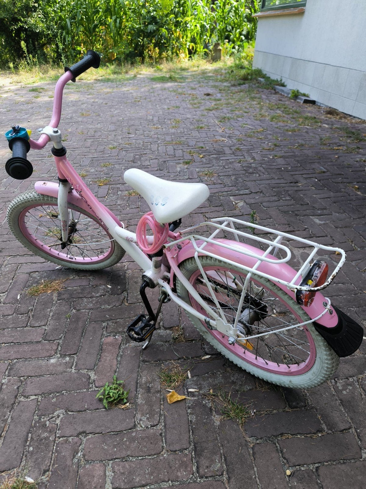 Roze kinderfiets 18 inch met bagagedrager, Fietsen en Brommers, Ophalen, Terugtraprem, Volare, 16 tot 20 inch
