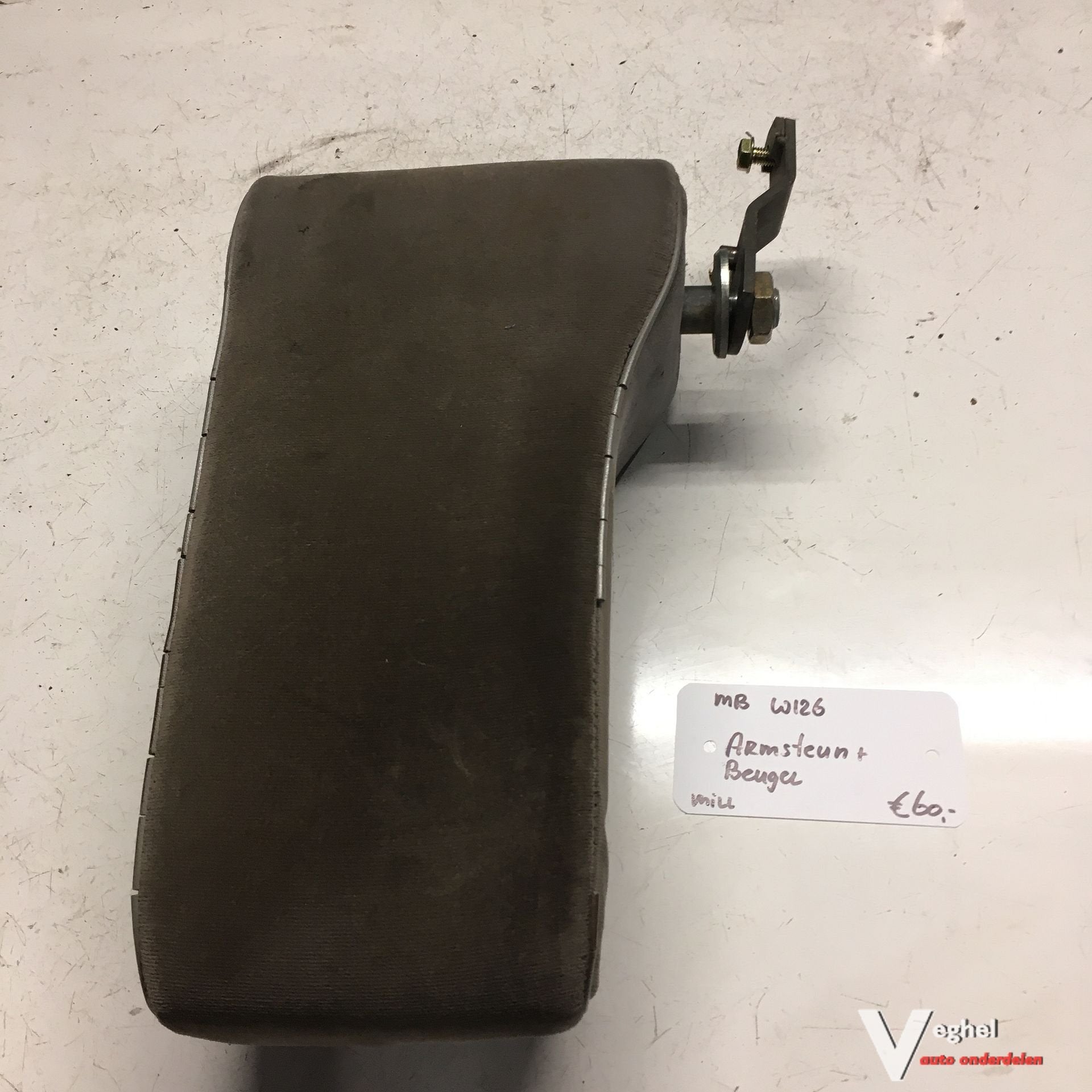 Mercedes W126 Armsteun met beugel