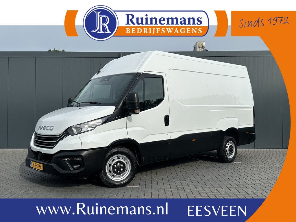 Iveco Daily 35S14 2.3D FACELIFT / L2H2 / * 28.436 KM * / TRE, 136 pk, Gebruikt, Euro 6, Iveco