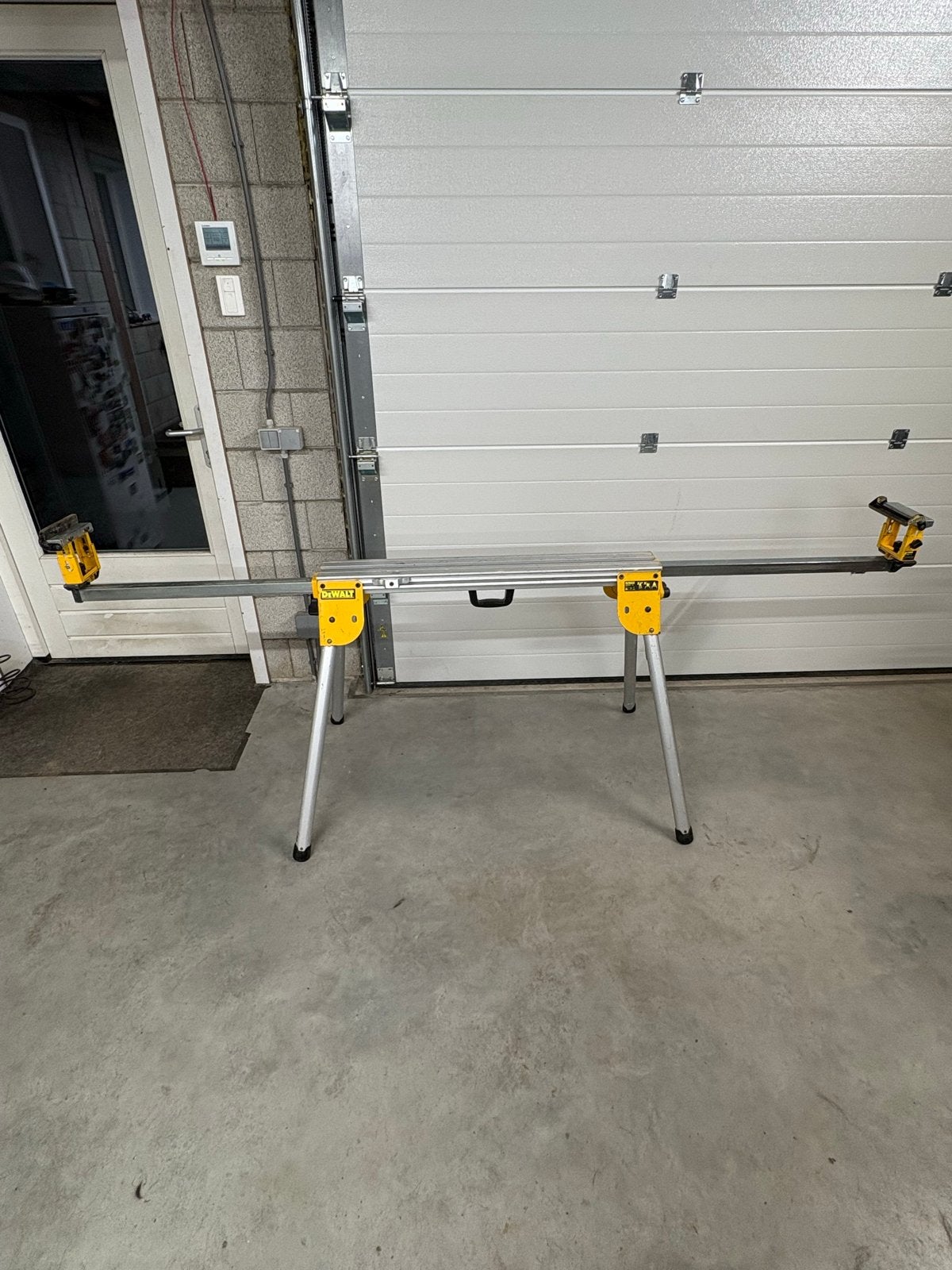 DeWalt DE7033 - XJ zaagtafel / werkbank, Doe-het-zelf en Verbouw, Werkbanken, Ophalen, Gebruikt, 170 cm of meer, Inklapbaar