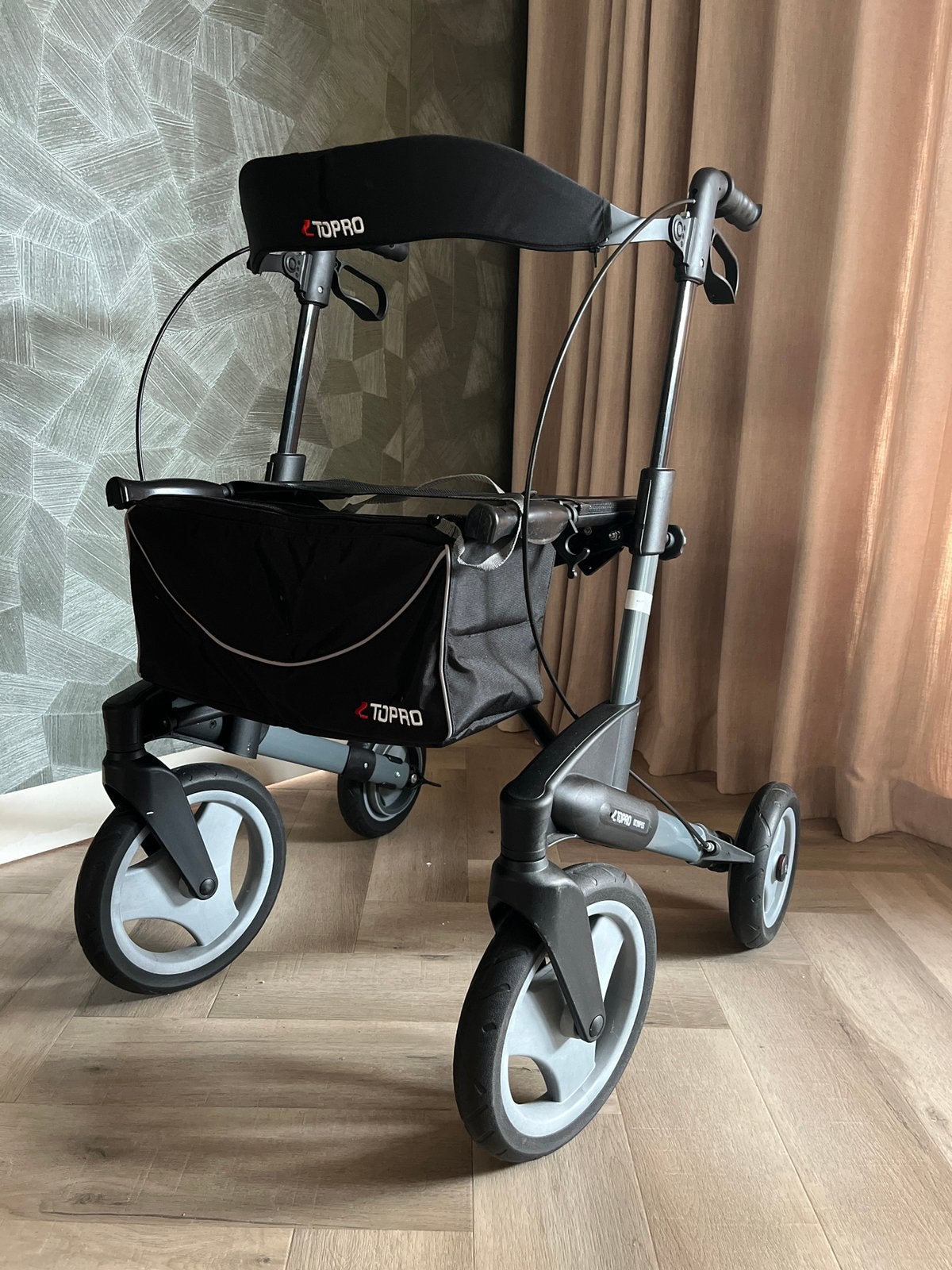 Inklapbare rollator (Topro Olympos), Diversen, Ophalen of Verzenden, Zo goed als nieuw