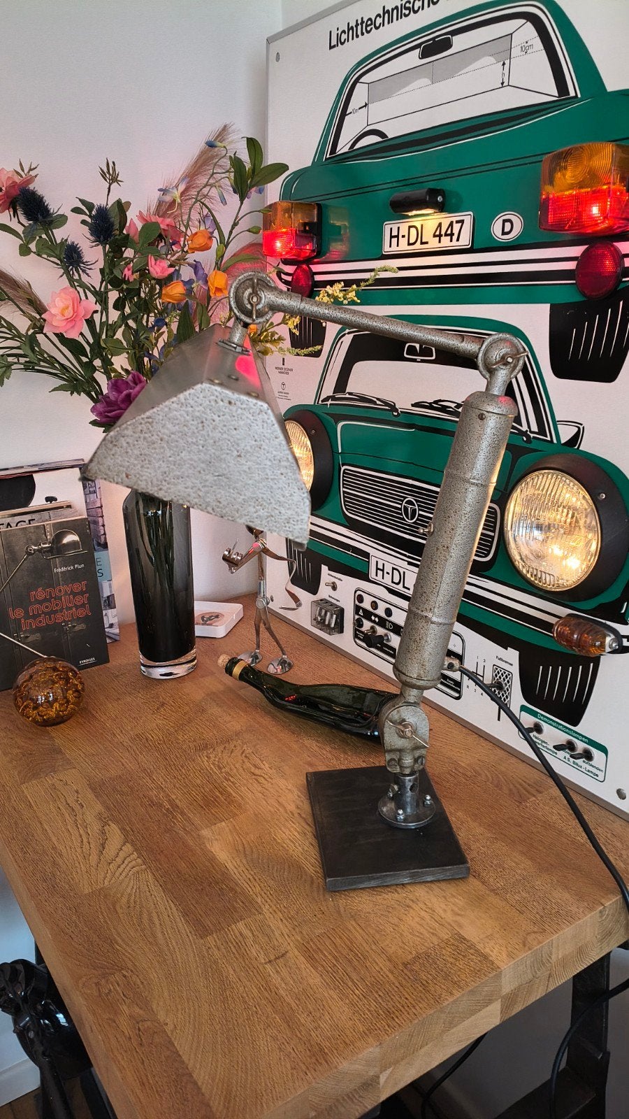 Stoere oude industriële werkplaatslamp, Ophalen