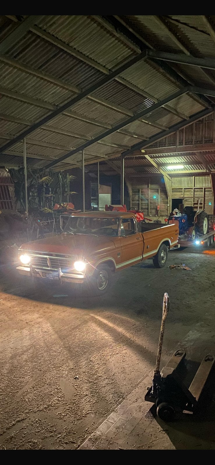 Ford pick-up v8 explorer 1973, Auto's, Automaat, Achterwielaandrijving, 8 cilinders, Overige kleuren