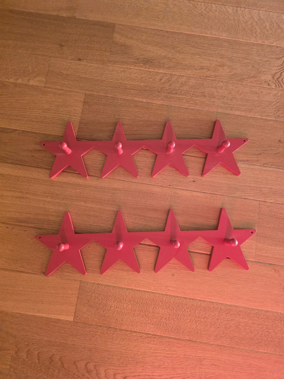 Nieuwe rode sterren kapstokken - set van 2, Ophalen of Verzenden, Nieuw, Hout, Wandhaken