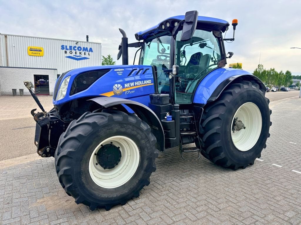 New Holland T7.230 AC MY18 T4B, Zakelijke goederen, Agrarisch | Tractoren, Gebruikt, Meer dan 160 Pk, New Holland, 5000 tot 7500