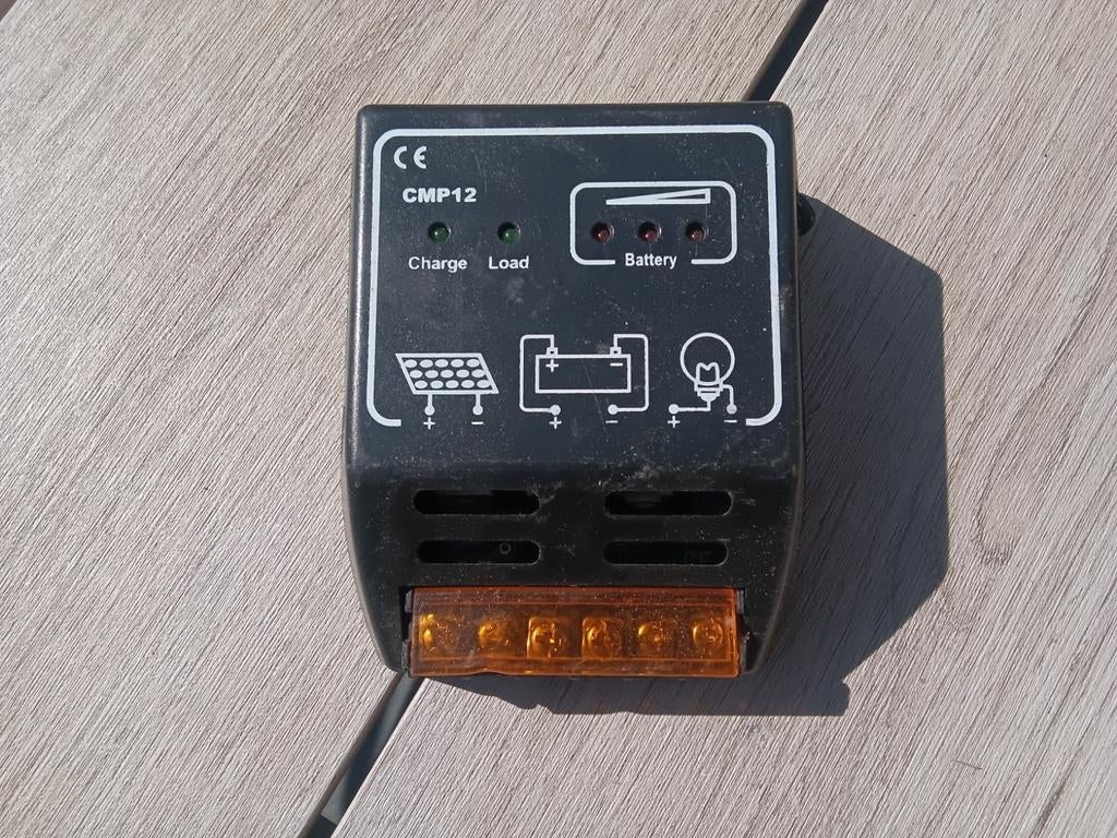 Omvormer voor zonnepanelen, Ophalen of Verzenden, Gebruikt