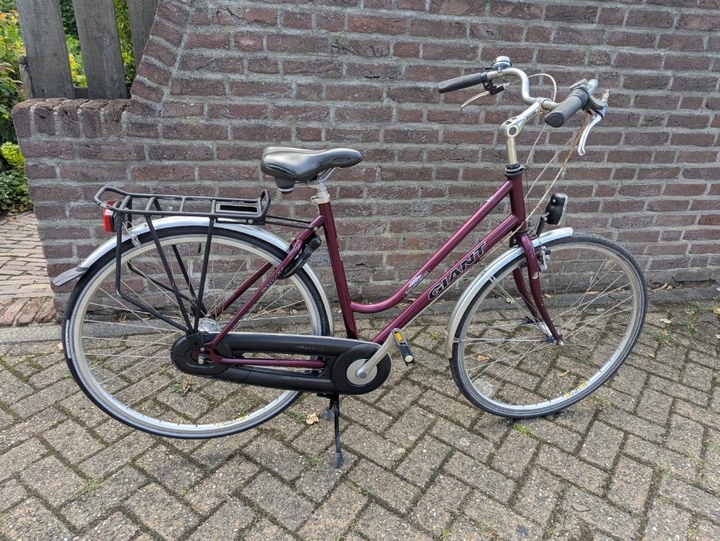 Giant Damesfiets aubergine, Ophalen, Gebruikt, Versnellingen, Trommelrem