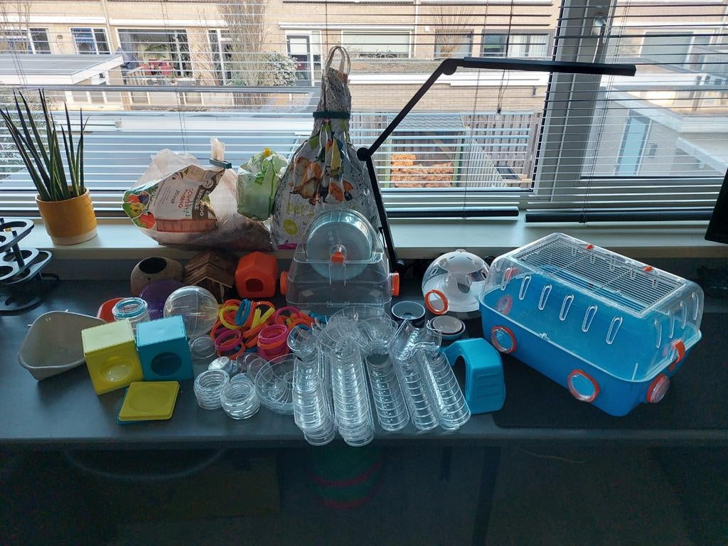 Diverse hamsterhok toebehoren, Dieren en Toebehoren, Ophalen, Minder dan 75 cm, Hok, Minder dan 60 cm
