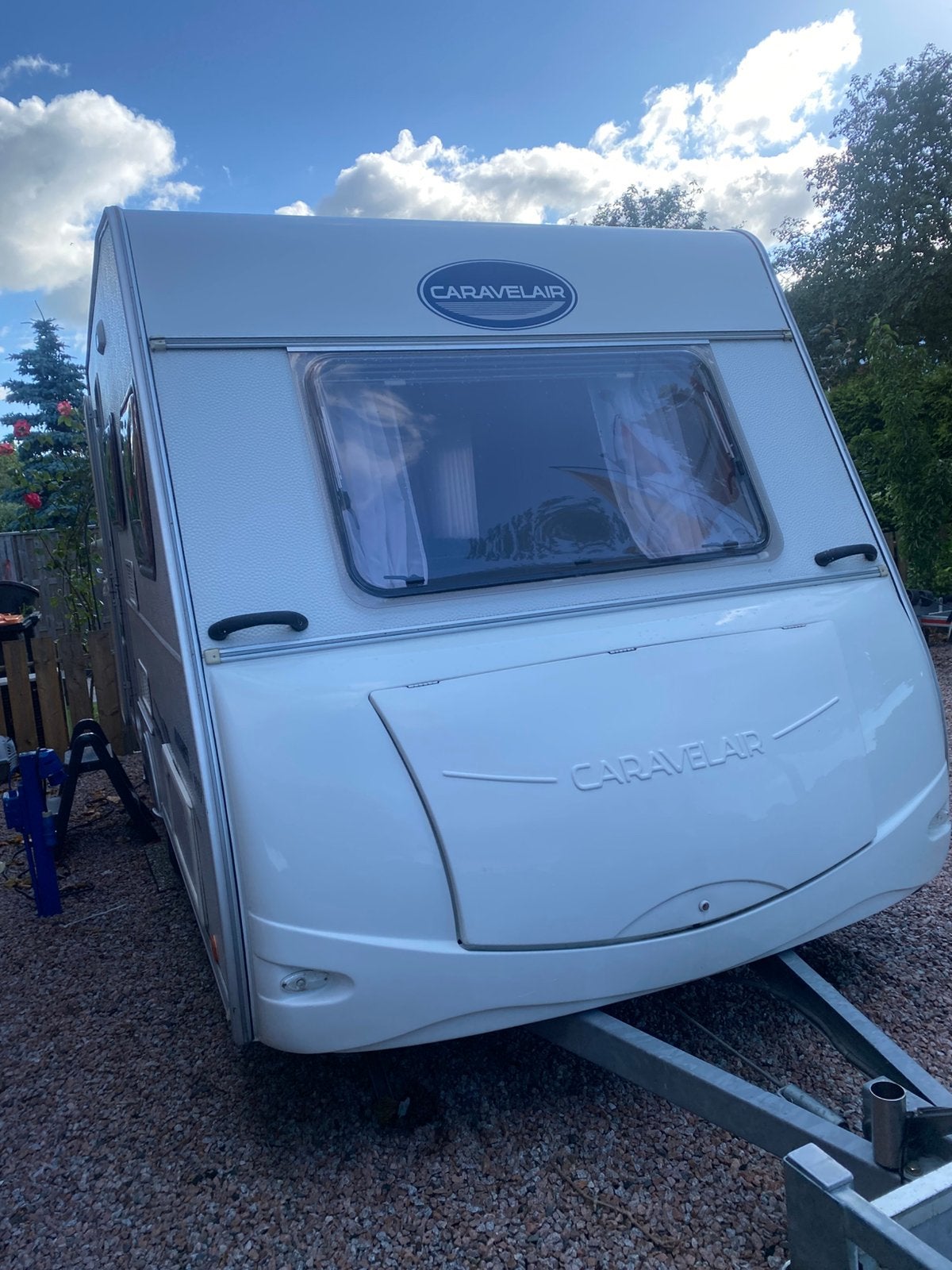 Caravan caravelair met nieuwe mover en nieuwe banden., Vast bed, Luifel, Tot en met 2, Treinzit