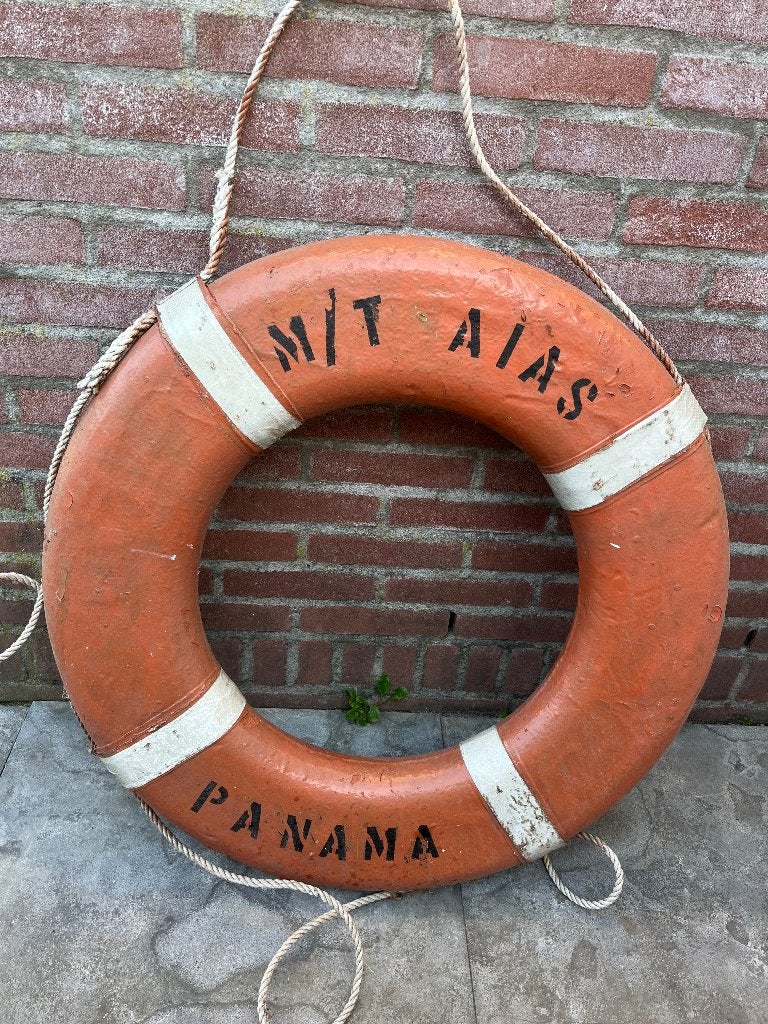 Oude reddingsboei decoratie, Ophalen, Gebruikt