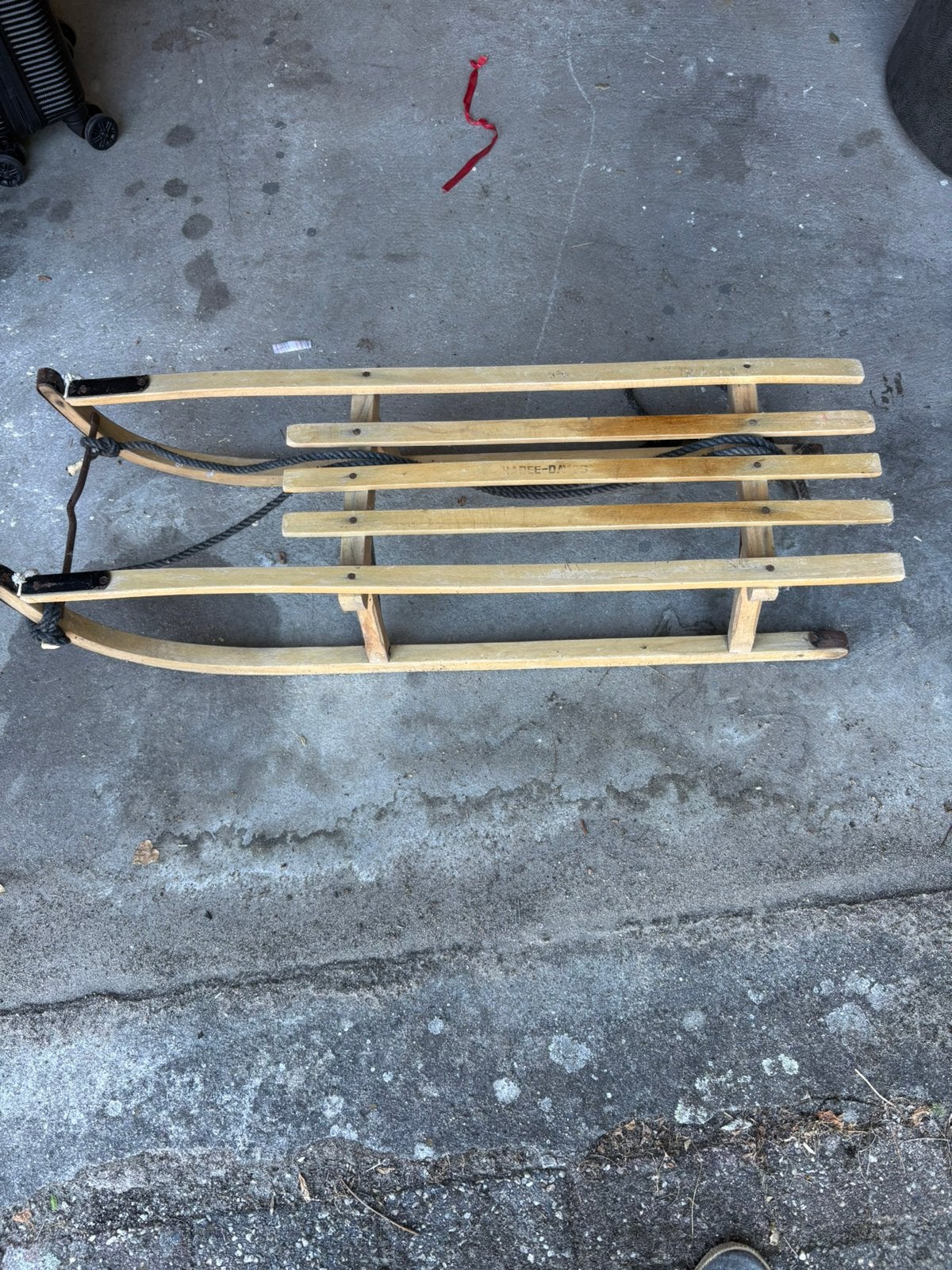 Houten slee, Ophalen, Gebruikt