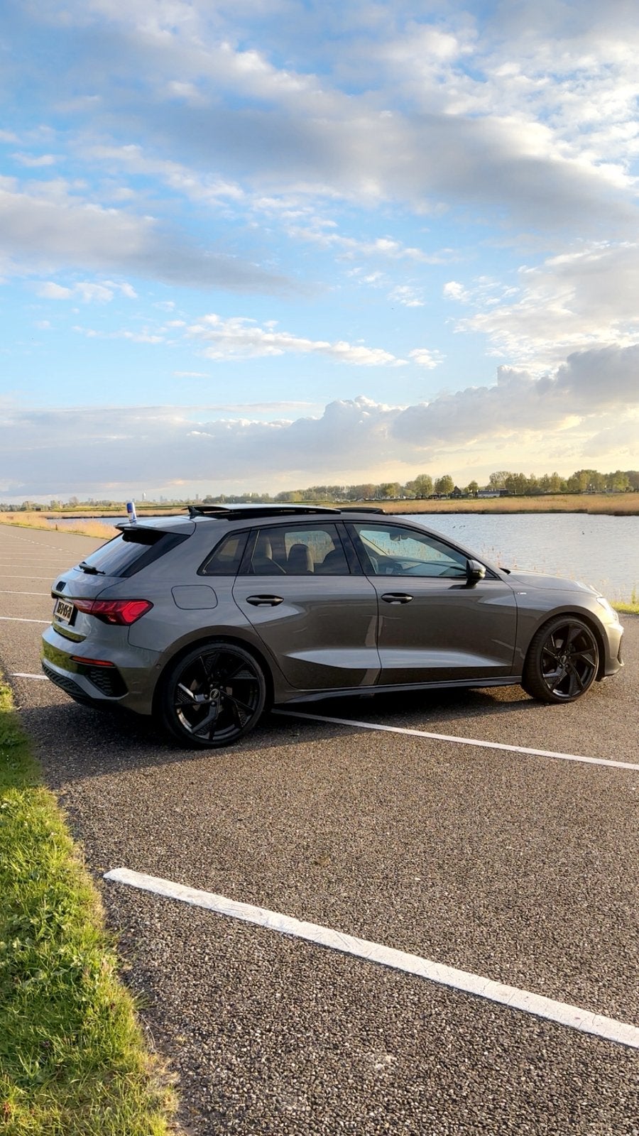 Audi A3 TDI  S-tronic 2024 Grijs, Auto's, 150 pk, Leder en Stof, Diesel, Dealer onderhouden