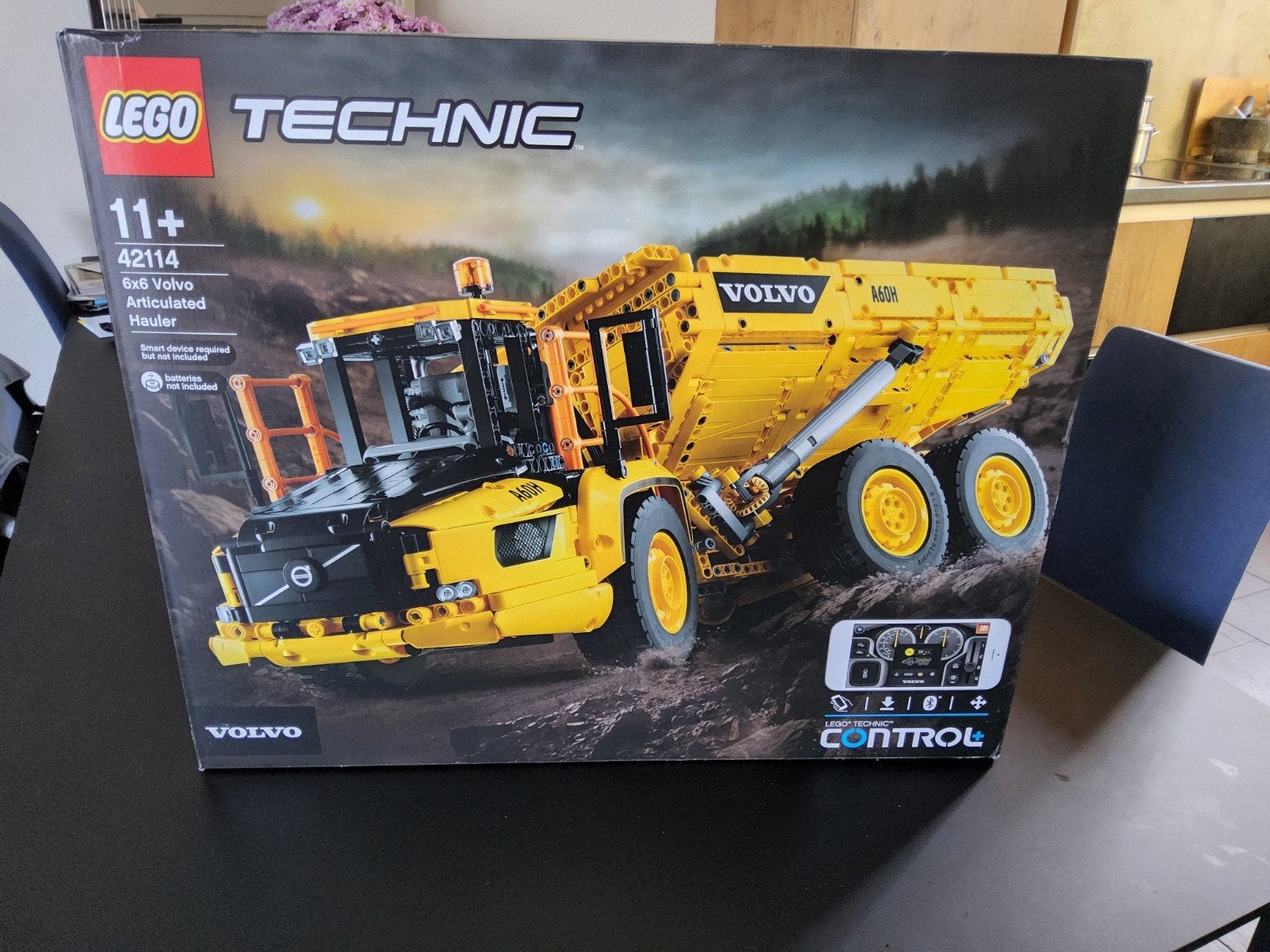 LEGO Technic 42114 Volvo 6x6 Truck  nieuw en gesealed, Kinderen en Baby's, Speelgoed | Duplo en Lego, Lego, Nieuw, Ophalen of Verzenden