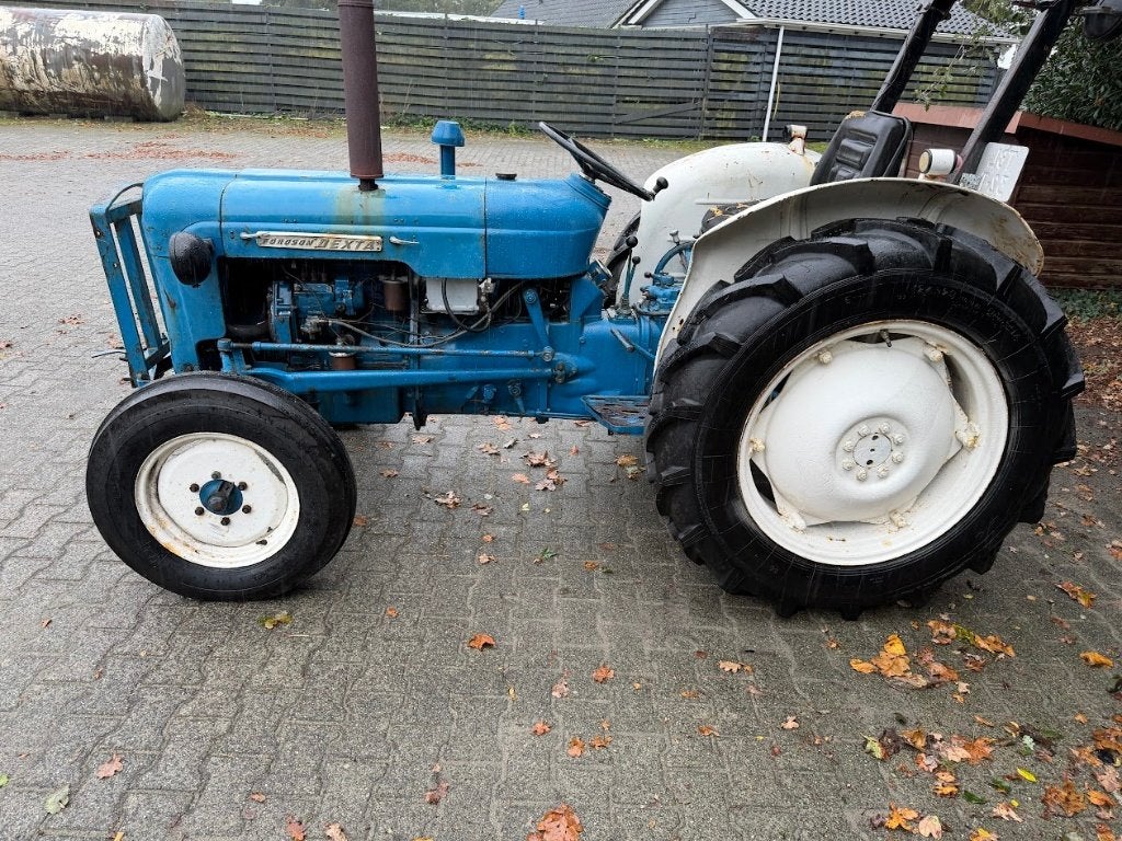 fordson dexta  tractor uit 1963 ford dexta met kenteken, Ophalen, Tot 2500, Oldtimer, Ford
