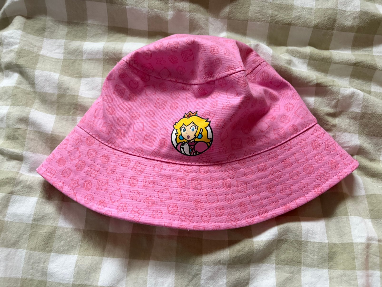 Princess Peach Bucket Hat, Ophalen of Verzenden, Zo goed als nieuw, Jongen of Meisje
