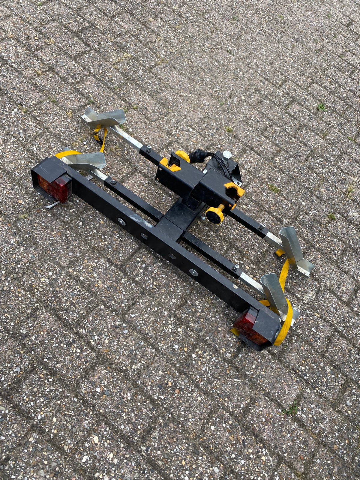 Hawk fietsendrager voor 2 fietsen, Ophalen, 2 fietsen, Gebruikt, Trekhaakdrager