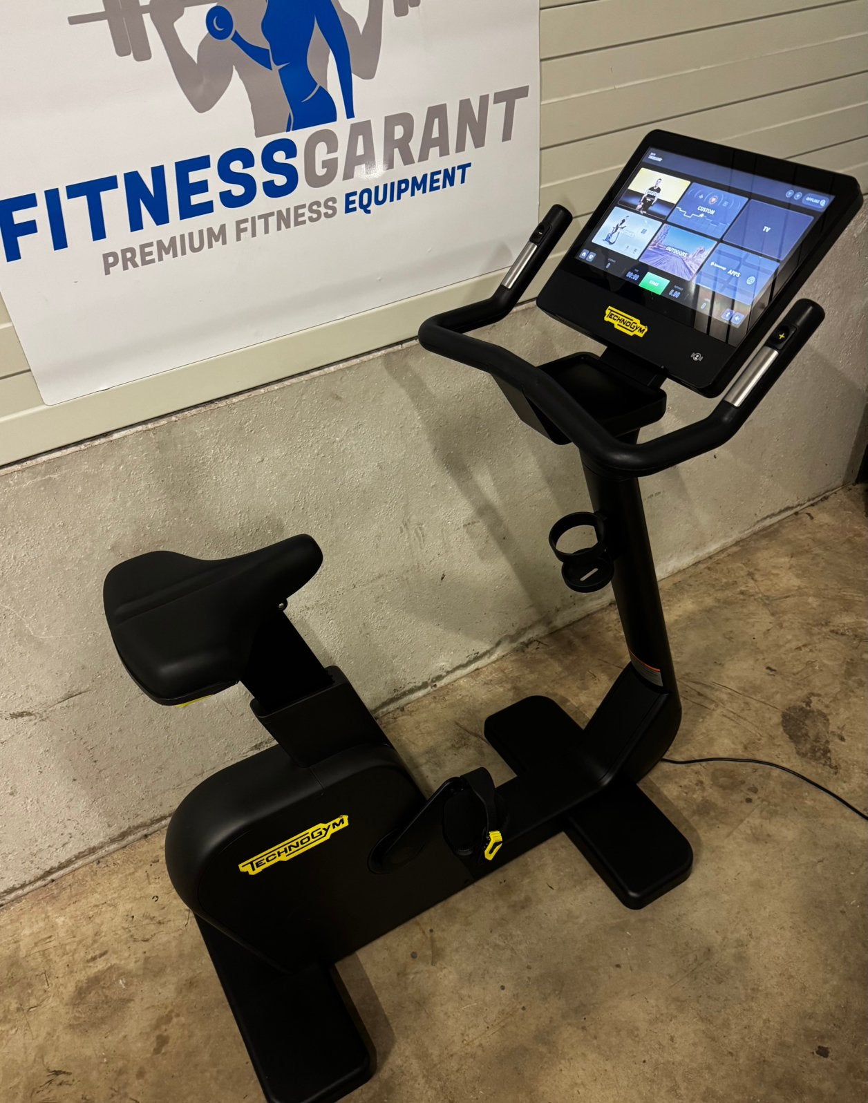 Technogym Excite+ Live 7000 16 P Unity 4 Upright Bike, Ophalen of Verzenden, Zo goed als nieuw, Overige typen