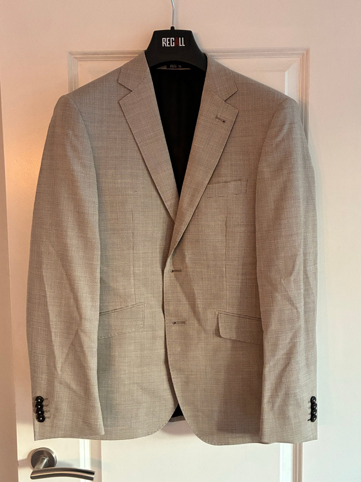 Regall colbert - Beige kleine ruit - Maat 46 (S), Ophalen of Verzenden, Zo goed als nieuw, Maat 46 (S) of kleiner, Beige