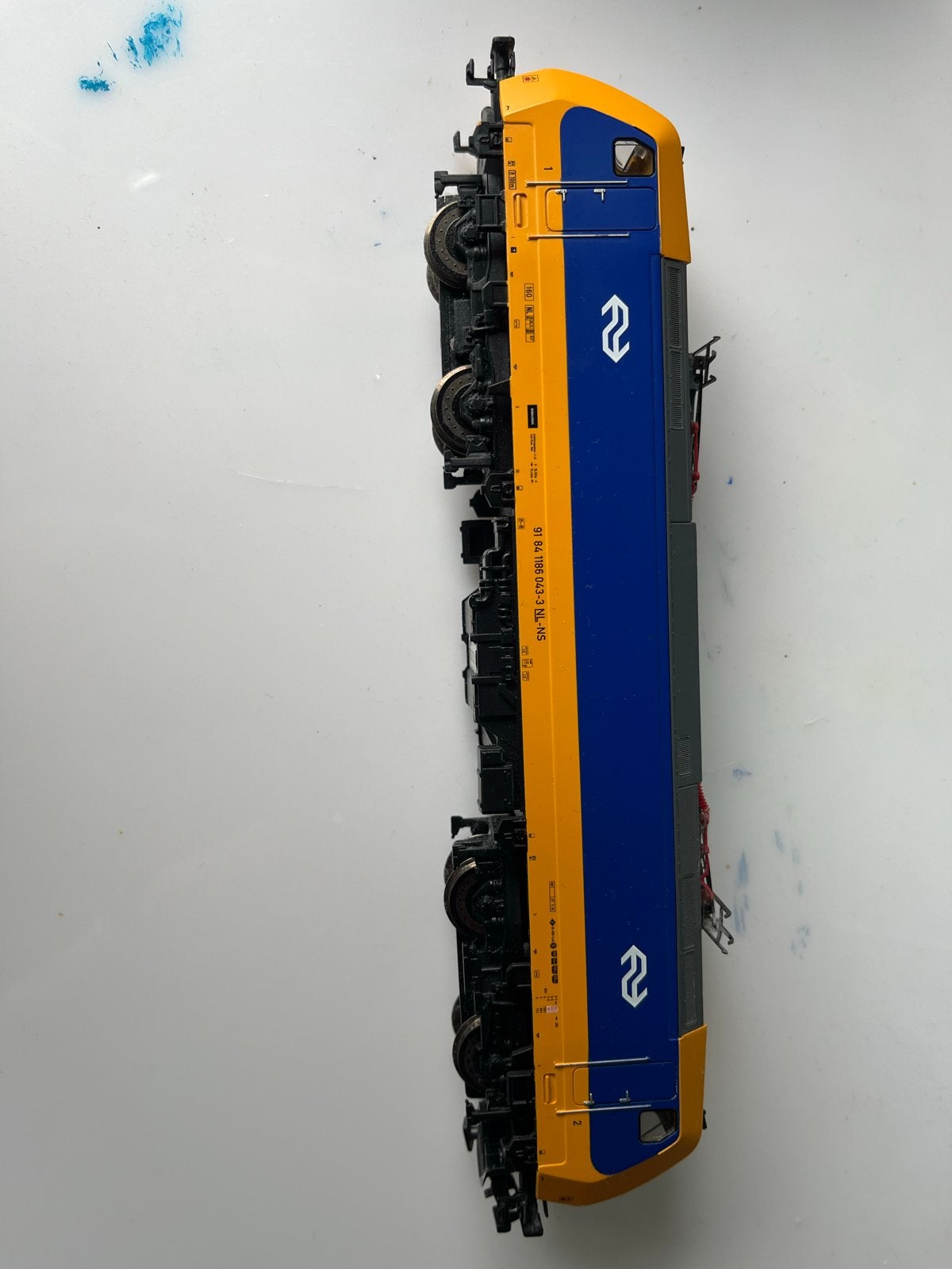 Piko traxx locomotief ns- Zo goed als nieuw, Hobby en Vrije tijd, Modeltreinen | Overige schalen, Overige merken, Gebruikt, Locomotief