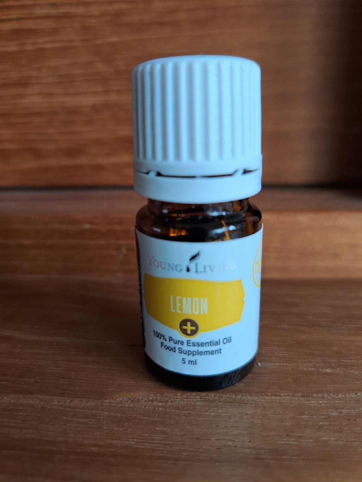 Young Living Lemon+ Essentiële Olie 5ml, Ophalen of Verzenden, Nieuw, Aroma