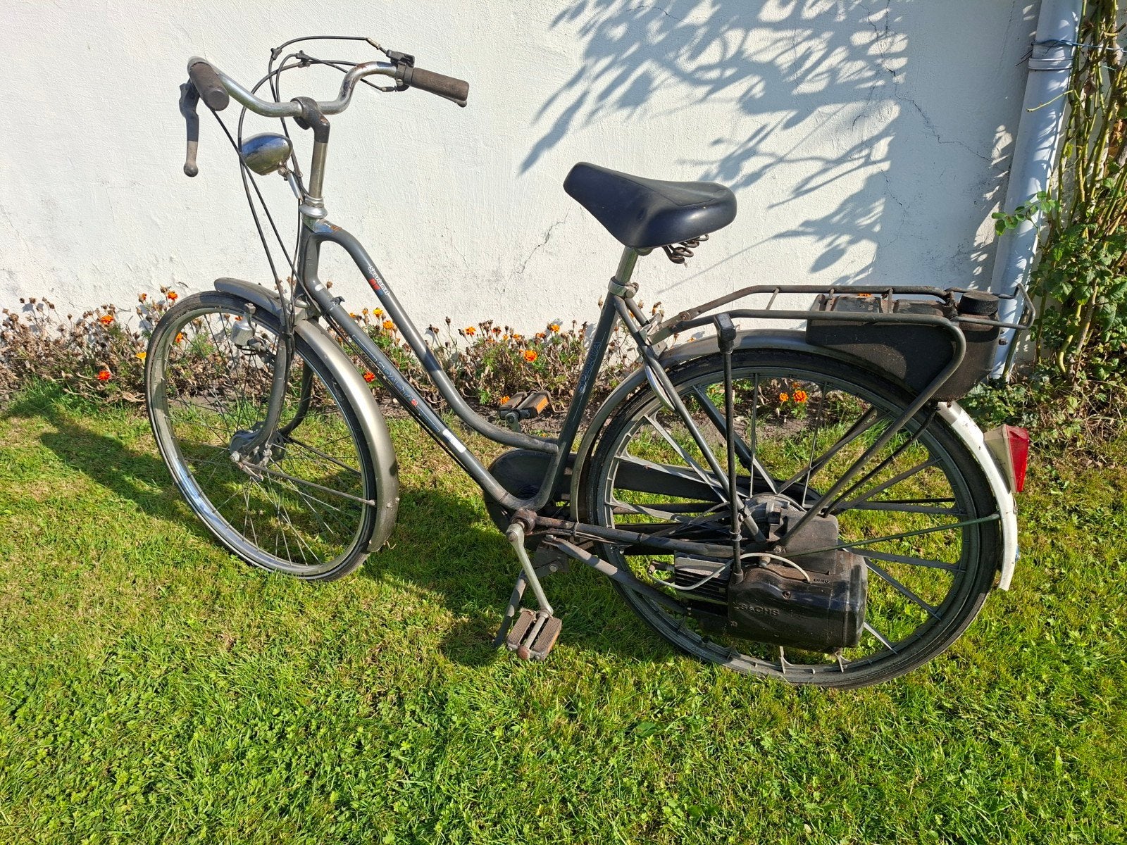 oude sparta met , sachs blok, Ophalen, Gebruikt, Benzine, Spartamet