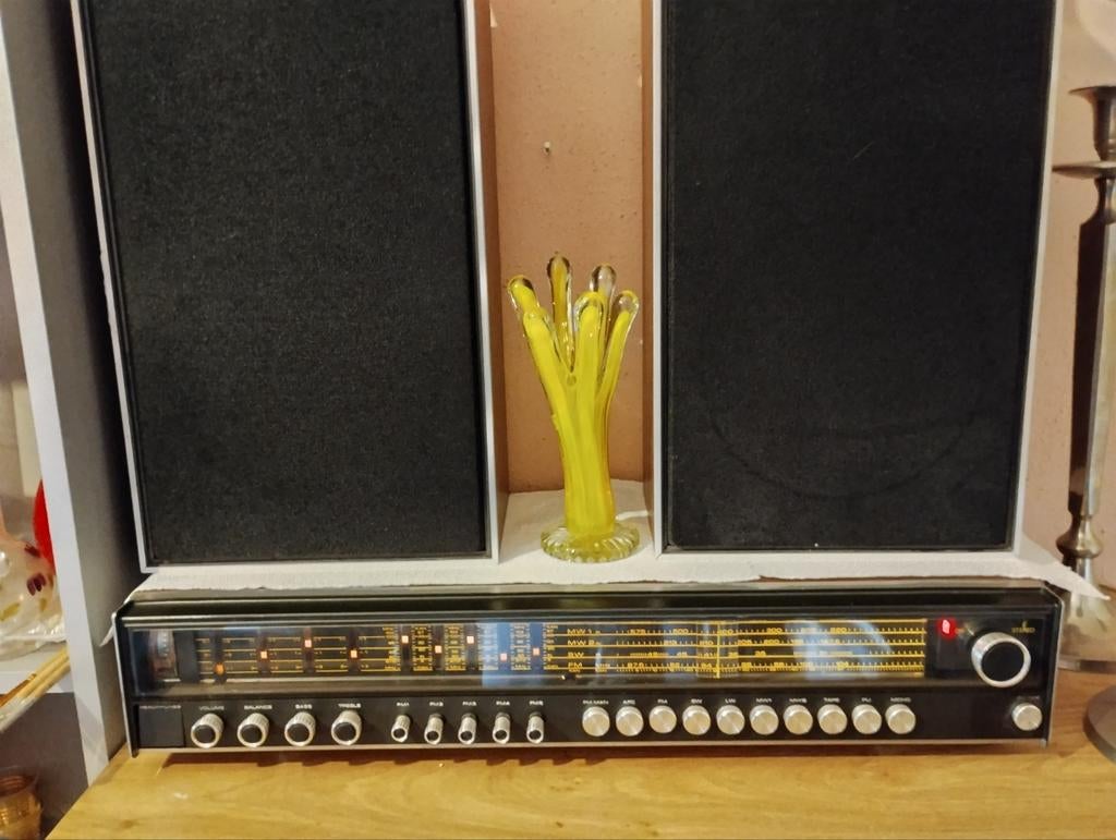 Radio Aristona 6702/002 met boxen jaren 70, Ophalen